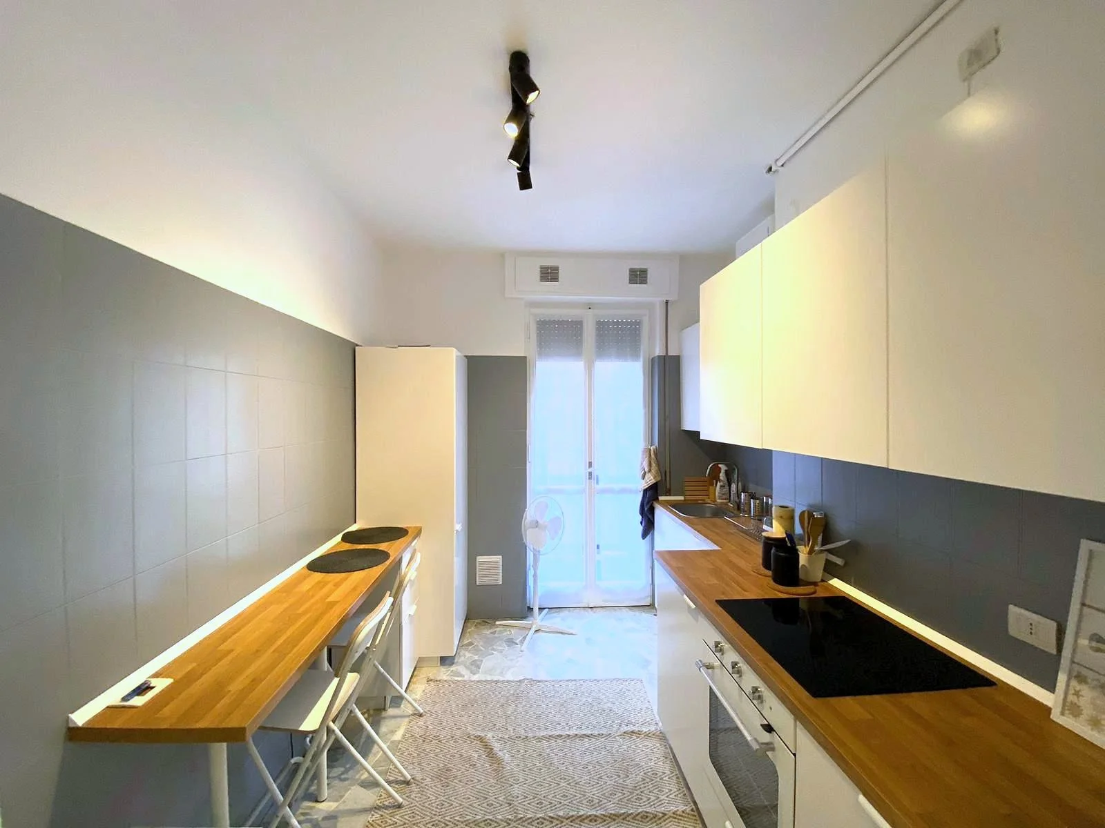 Viale Jenner apartment