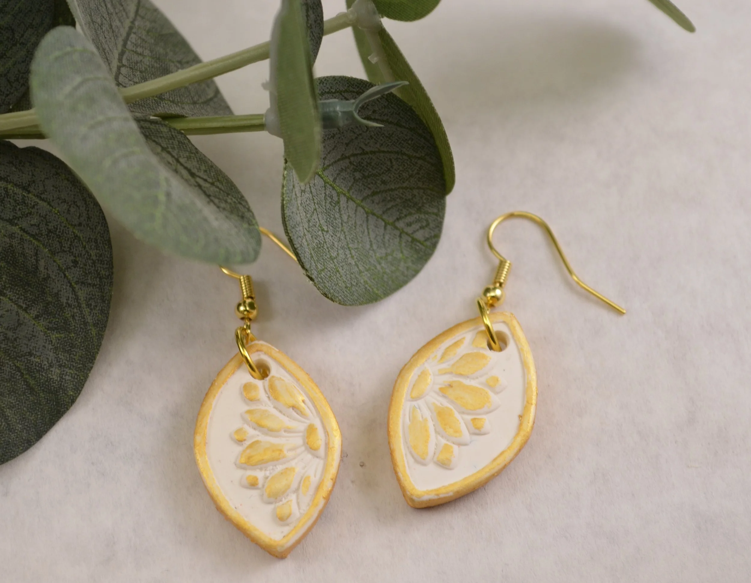 Earrings Daisy 6.JPG