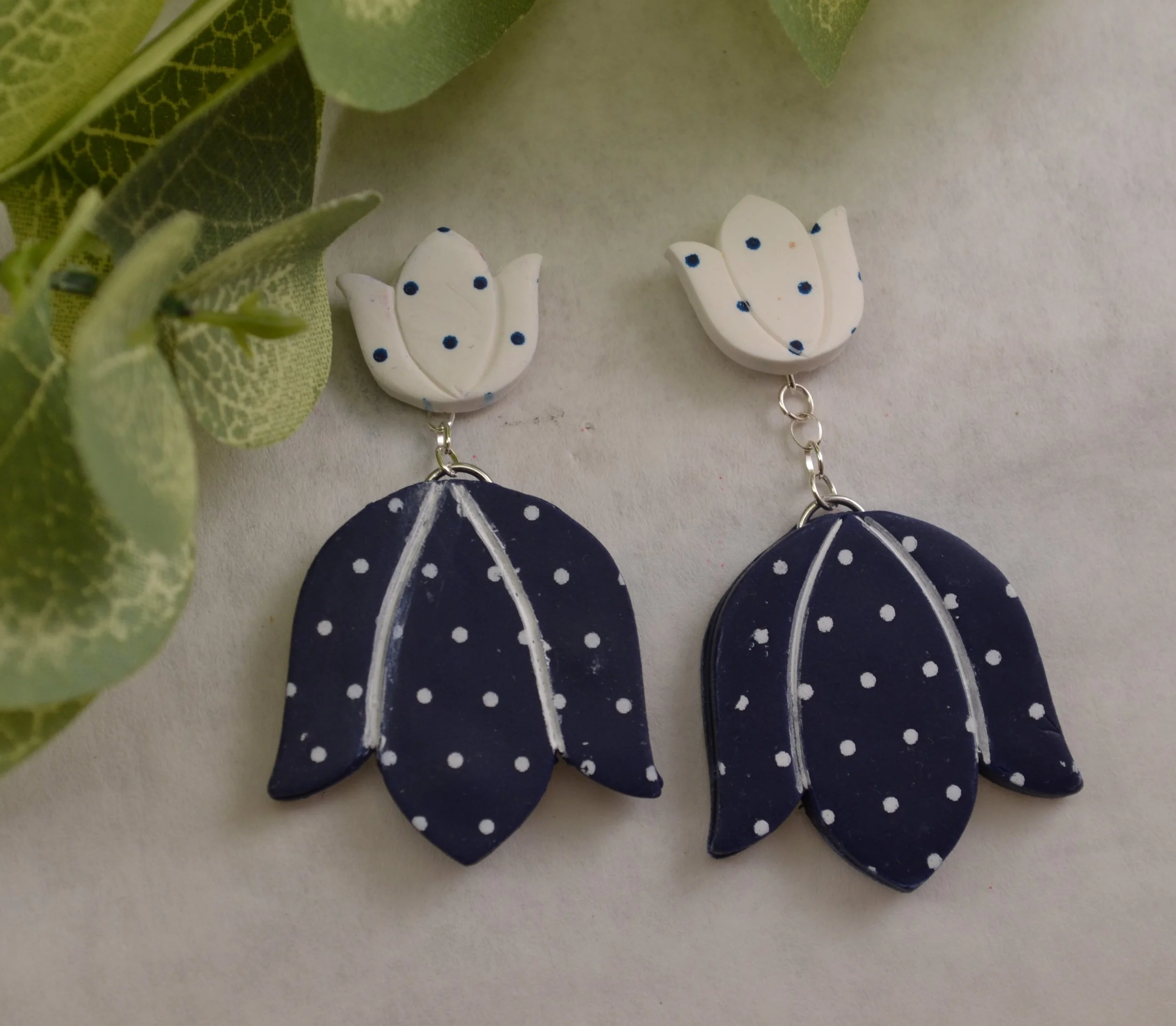 Earrings Tulip Blue 1.JPG
