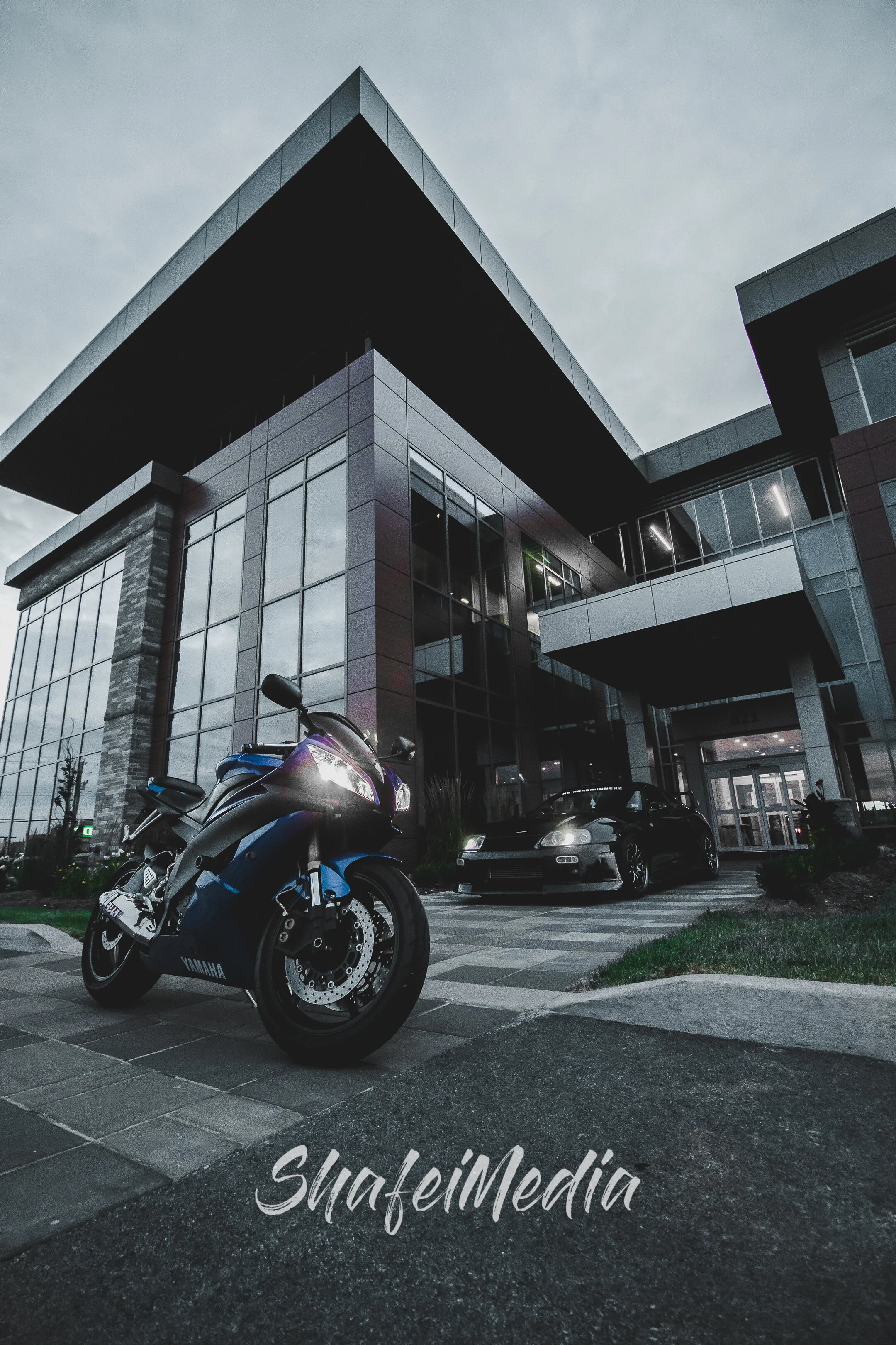 Yamaha R6 photographed by Shafei Media