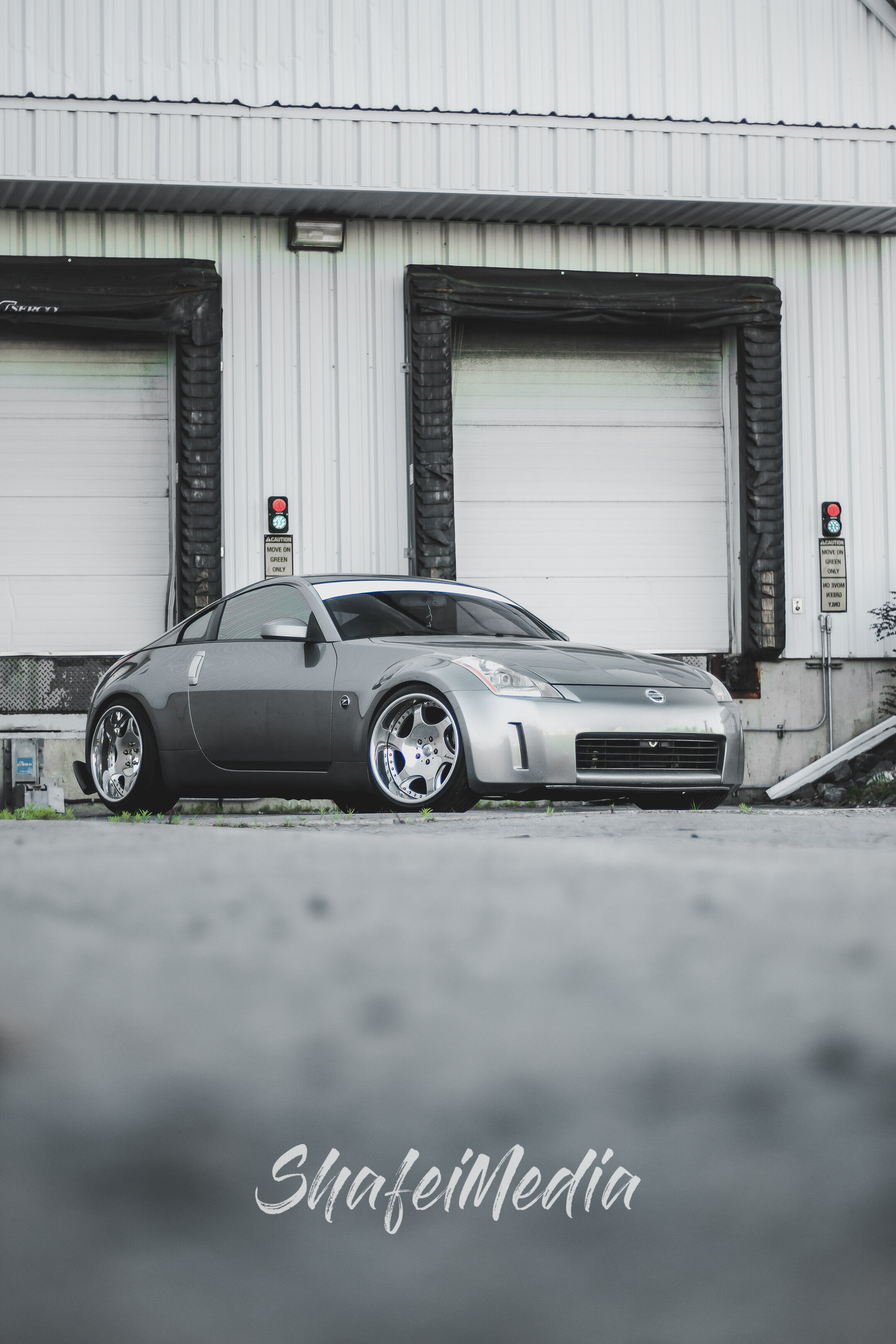 Nissan 350Z photographed by Shafei Media