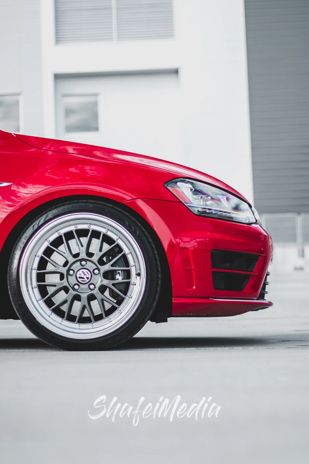 VW Golf Type R photographed by Shafei Media