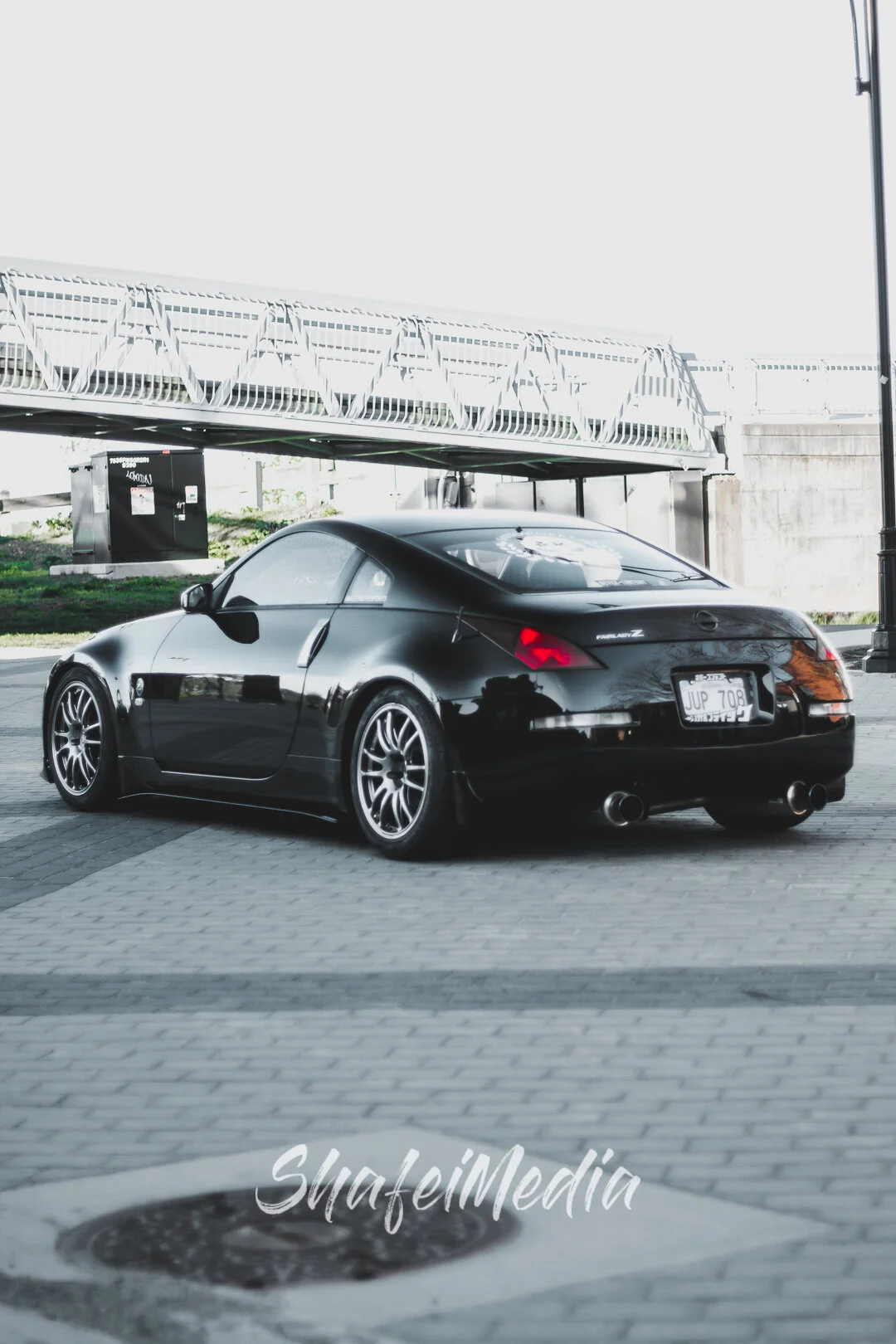 Nissan 350Z photographed by Shafei Media