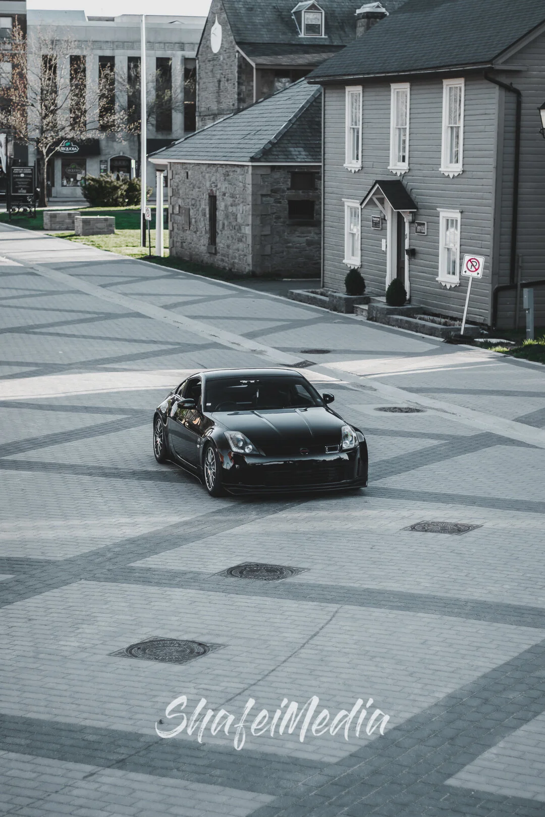Nissan 350Z photographed by Shafei Media