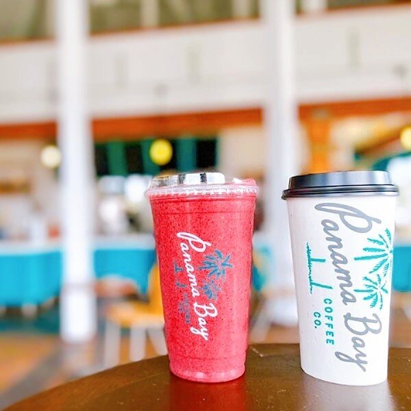 Smoothie AND a coffee? Live dangerously.

@vallejopanamabaycoffee at the Vallejo Ferry Building ⛴ 🌊 @sanfranciscobayferry 

Pic by the ultimate @joss.eats 🦋

#vallejo #panamabaycoffee