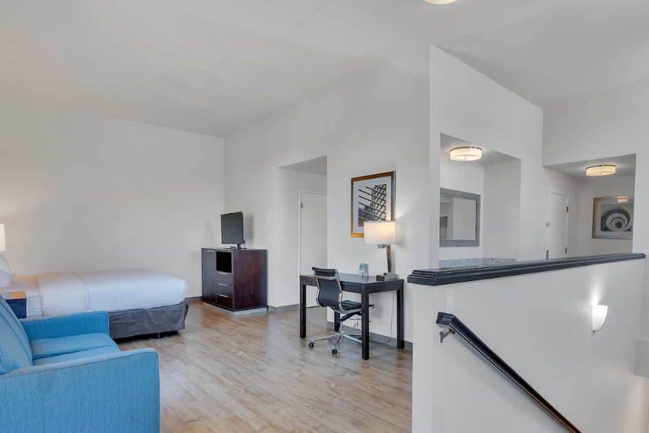 Quality Inn-Vallejo Save 15% Dock of Bay