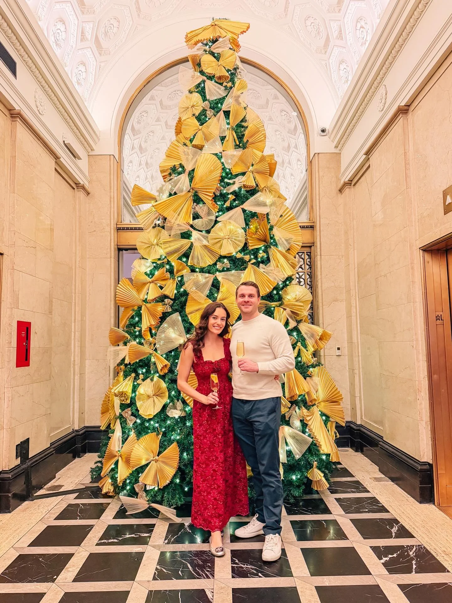 scenes from a wonderful holiday staycation ❄️❤️🎄 lots of walks, movies, eating &amp; doing all the festive things! grateful for this time to rest &amp; recalibrate after a wildly busy year. we are ready for you, 2026 💫