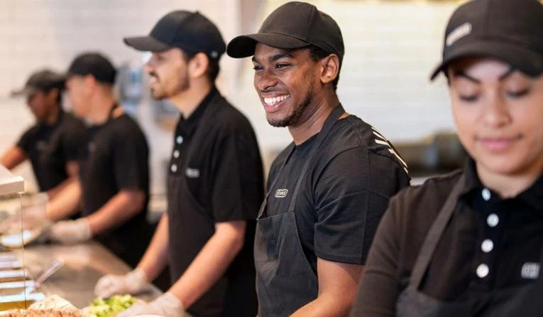 Chipotleemployees.jpg