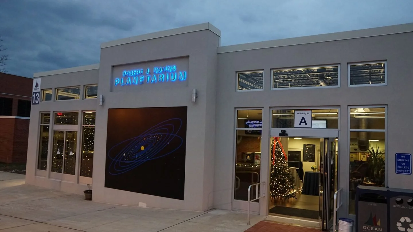 robert-j-novins-planetarium (1).jpg