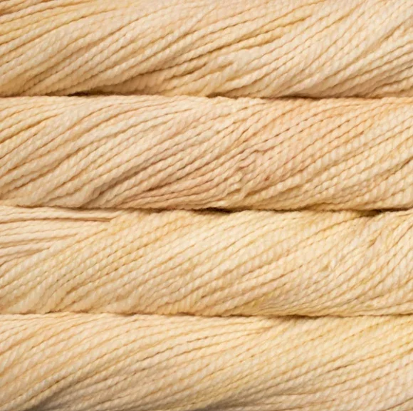 ivory-malabrigo-vientos-yarn (1).webp