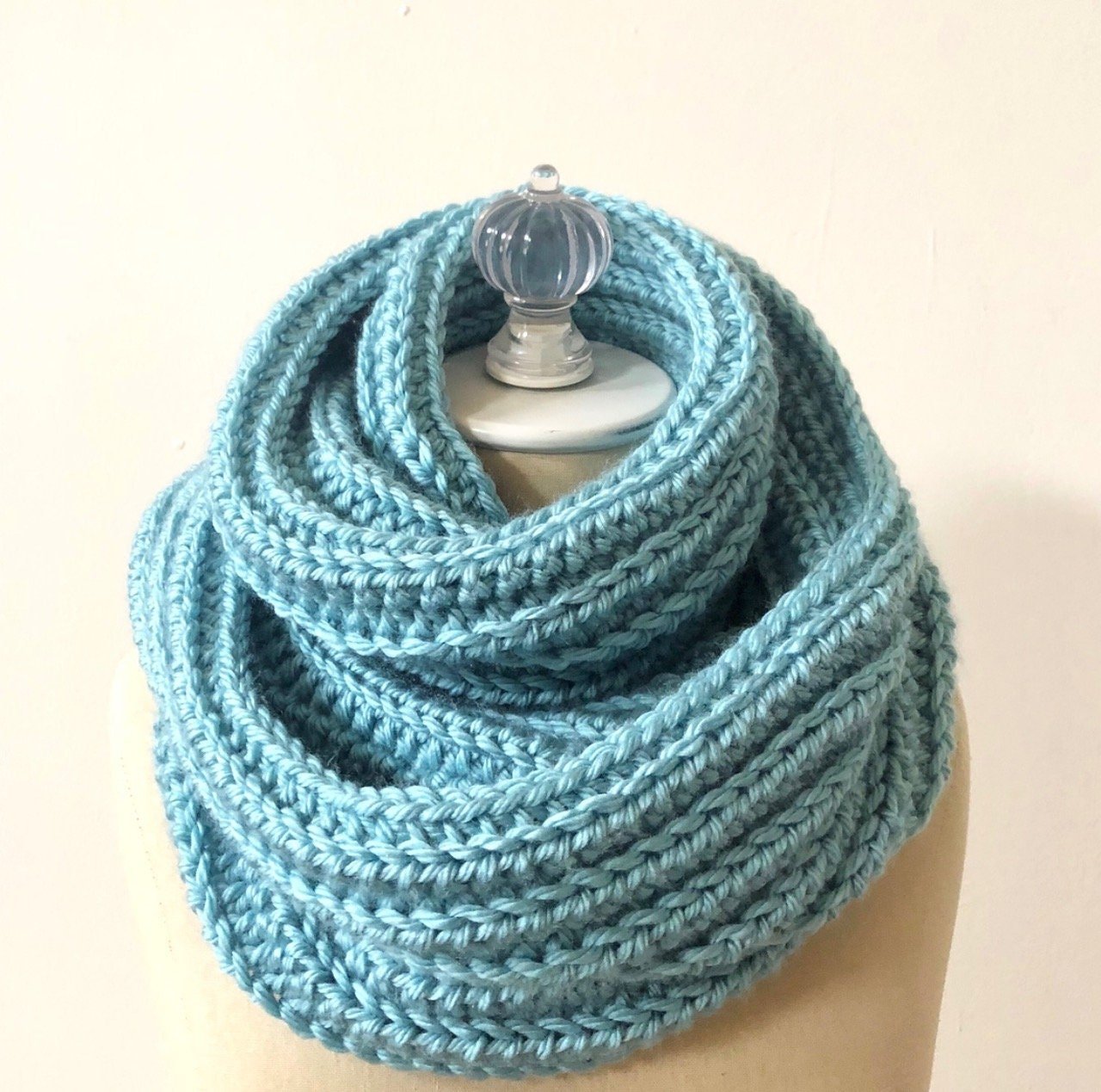 https://i.etsystatic.com/10979005/r/il/ef4c98/1687537003/il_fullxfull.1687537003_f7dy.jpg