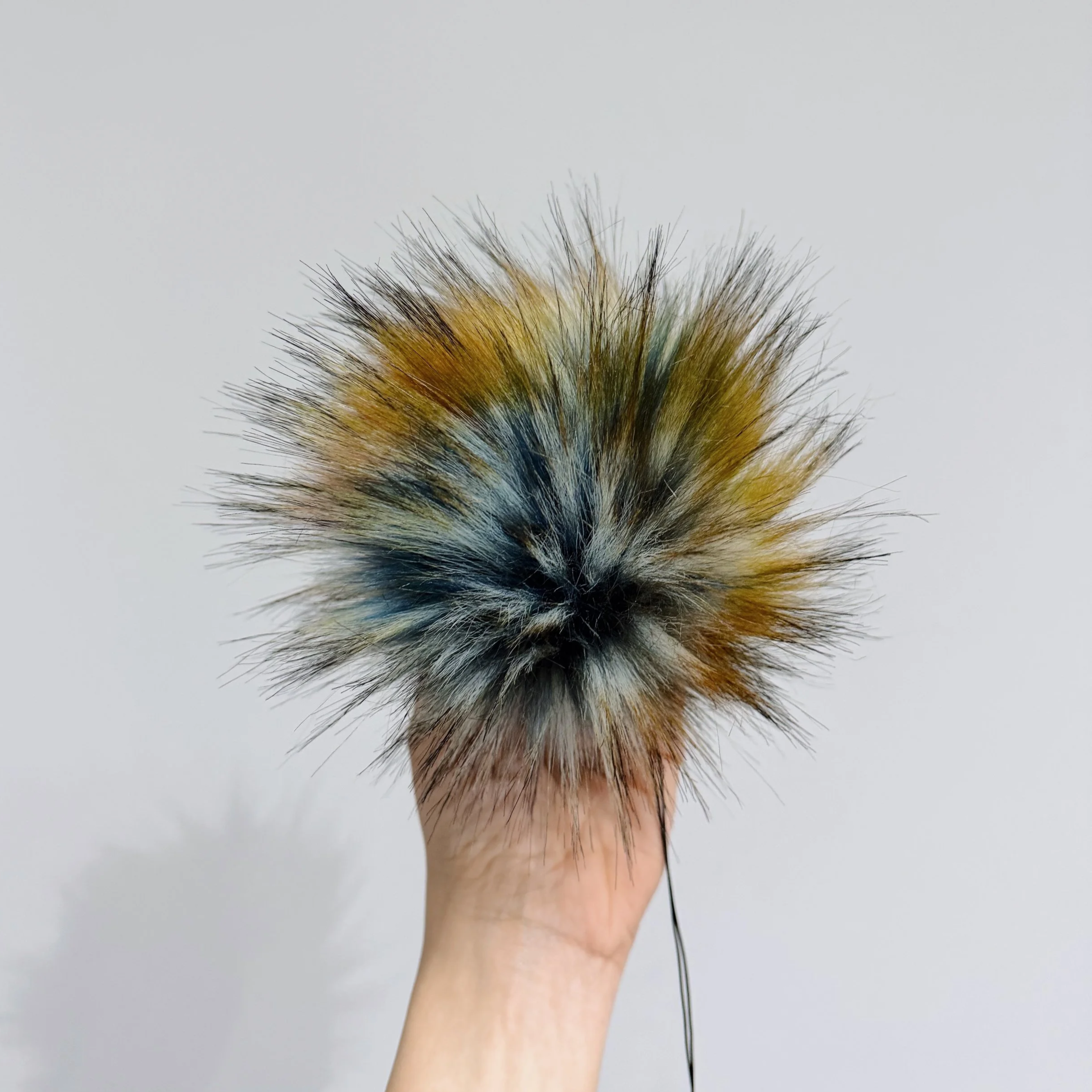 Jewel Faux Fur Pom Pom