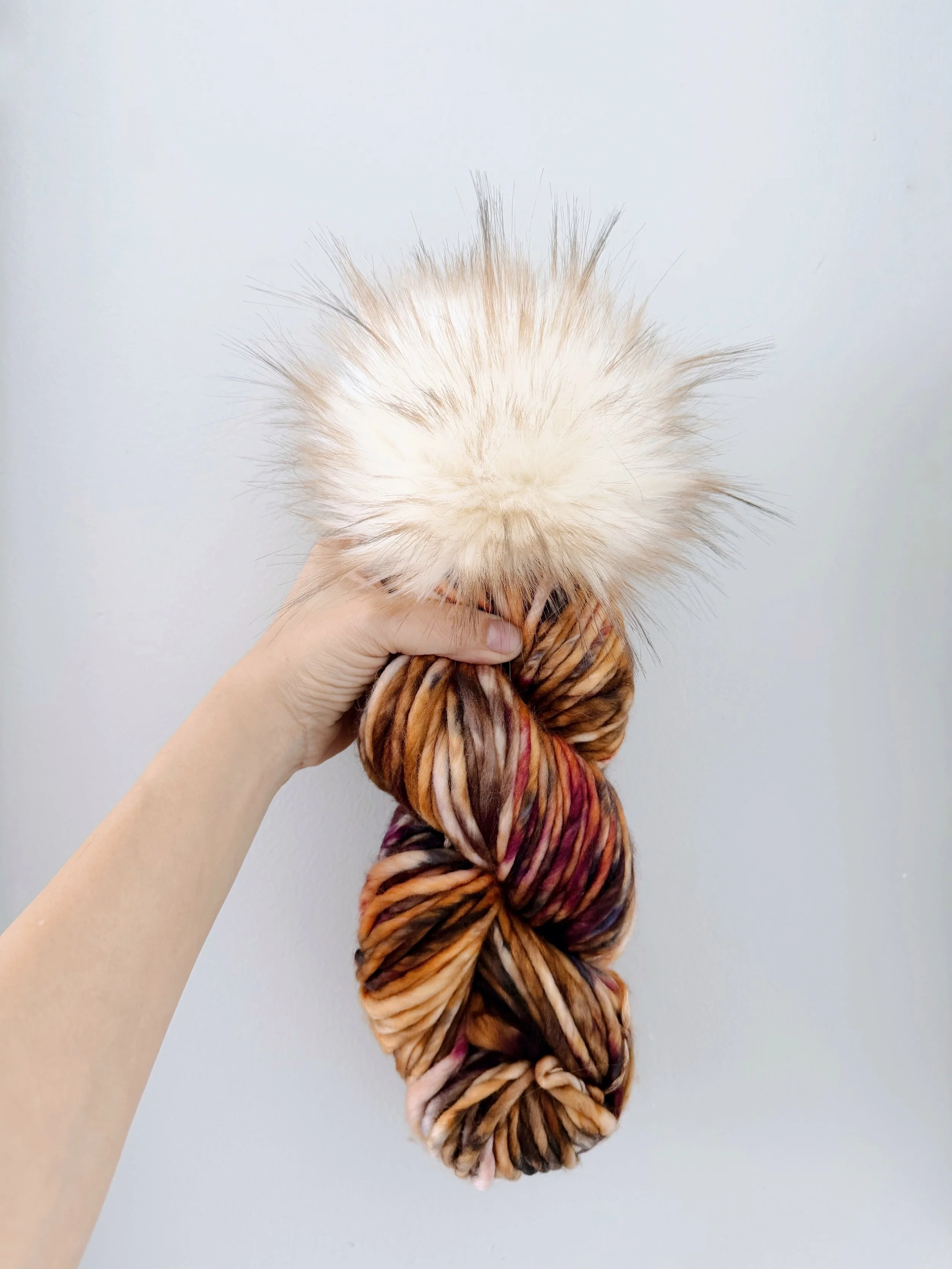 Carolina Driftwood + Latte Pom