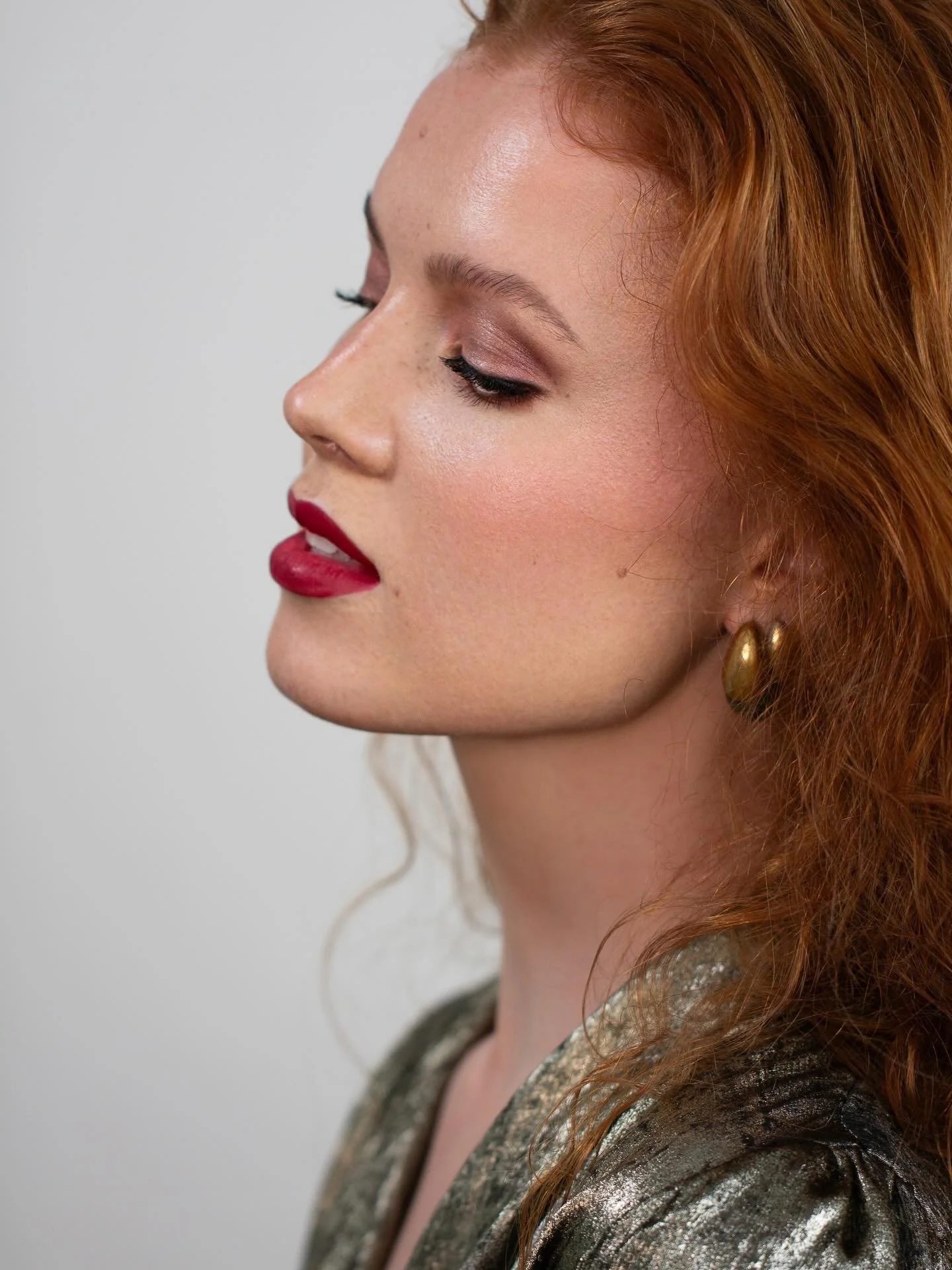 Happy Valentine !💋❤️

Makeup &amp; Style @makkastyle Photo @makkastyle #MEIKKI 
Model @ilonakurikka 

#valentines #amour #love #beautyphotography