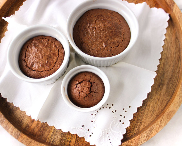 molten-marsala-lava-cakes2.jpg