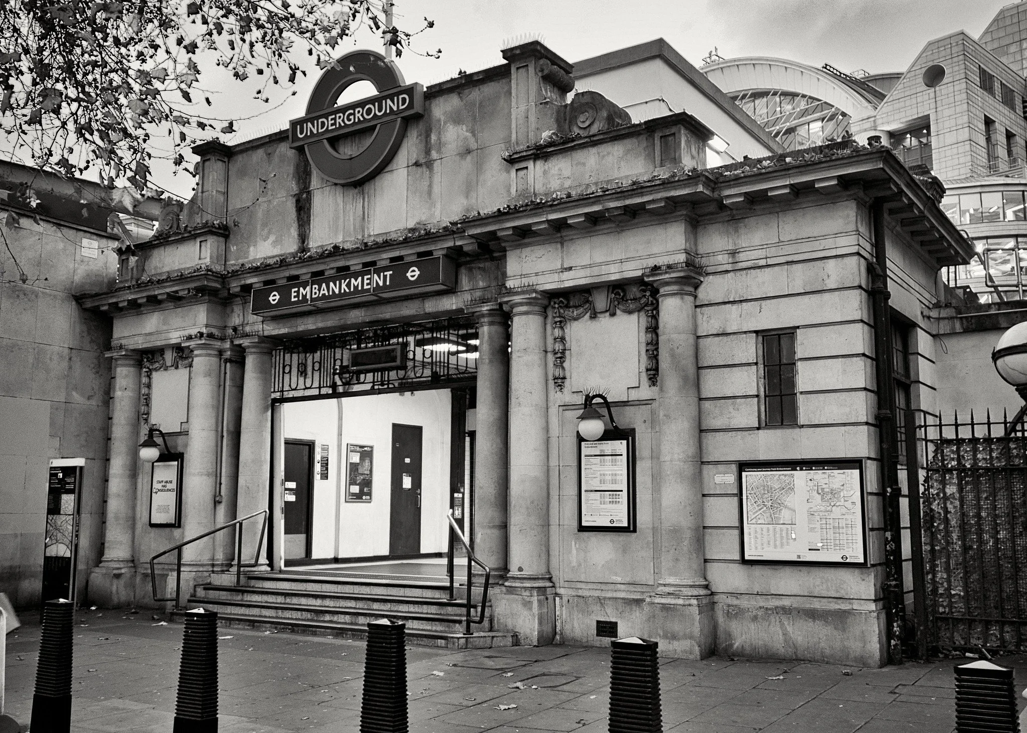 Embankment Station (Victoria Embankment Entrance)