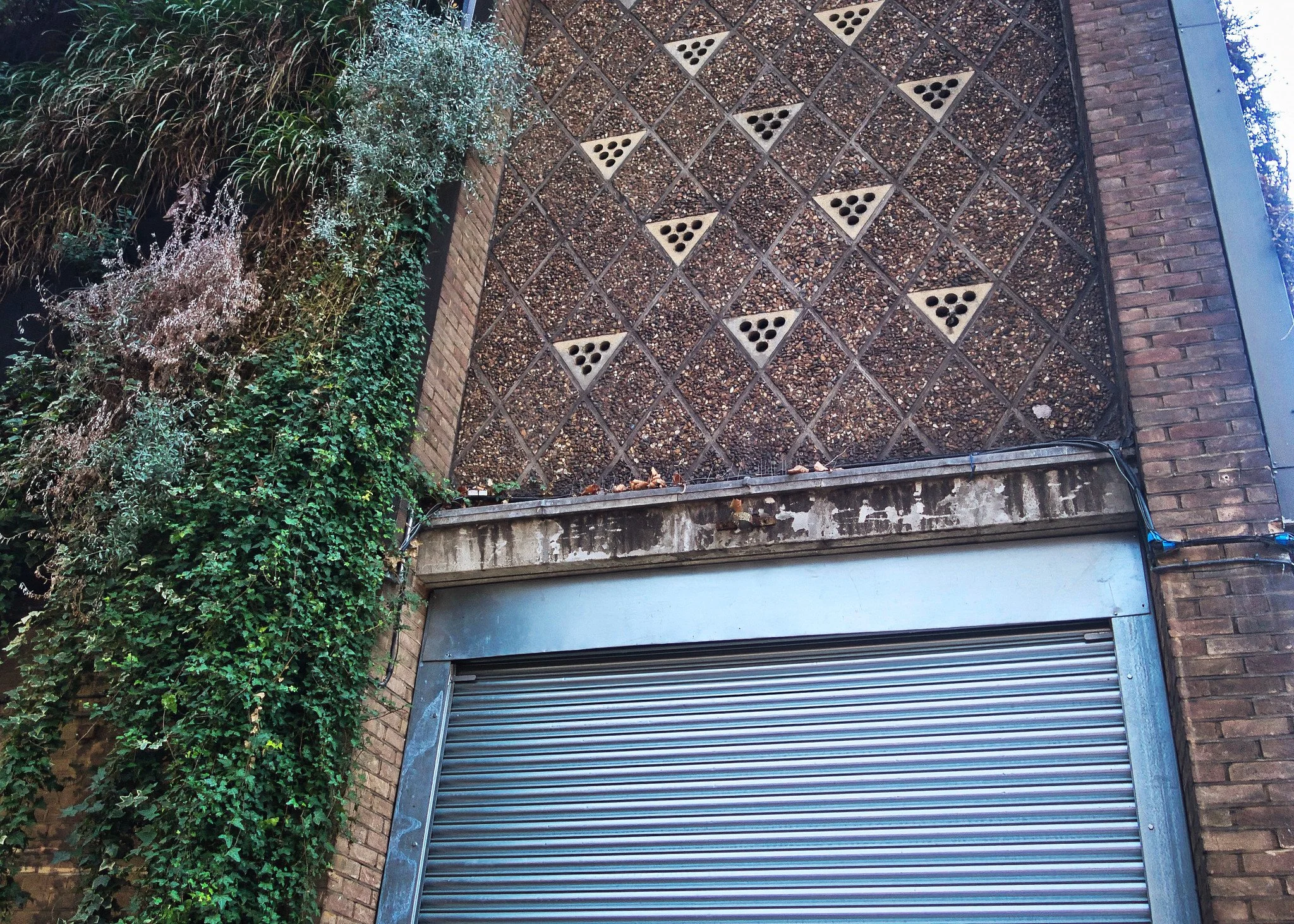 Hungerford House, former electricity generating station
