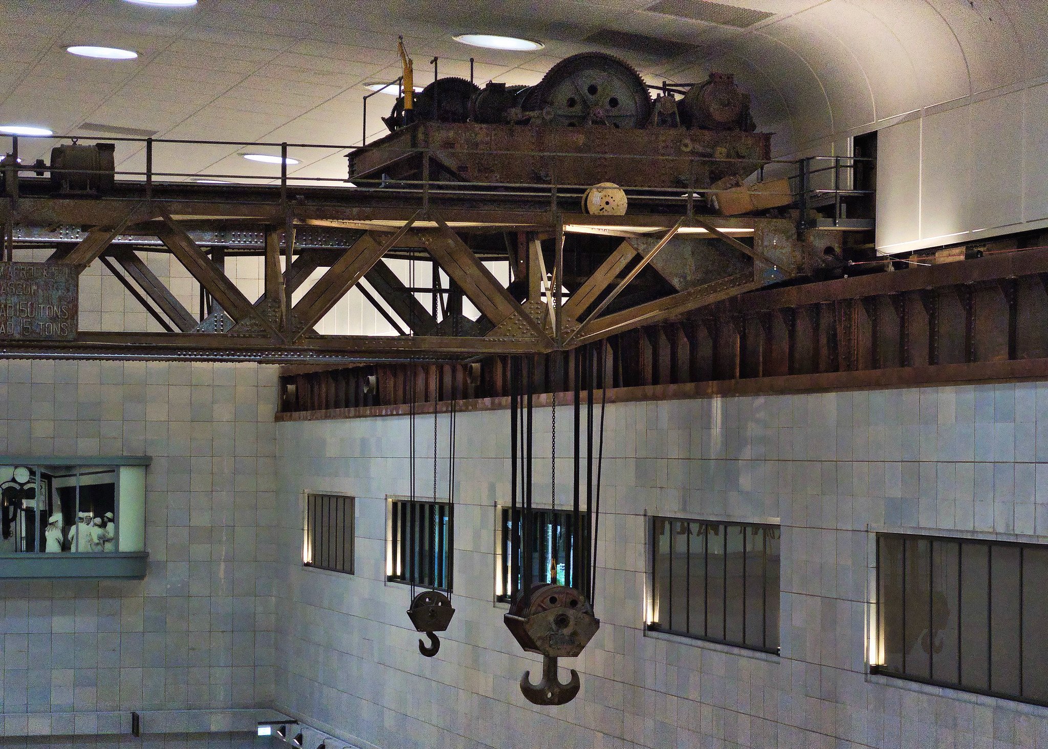 Overhead gantry crane