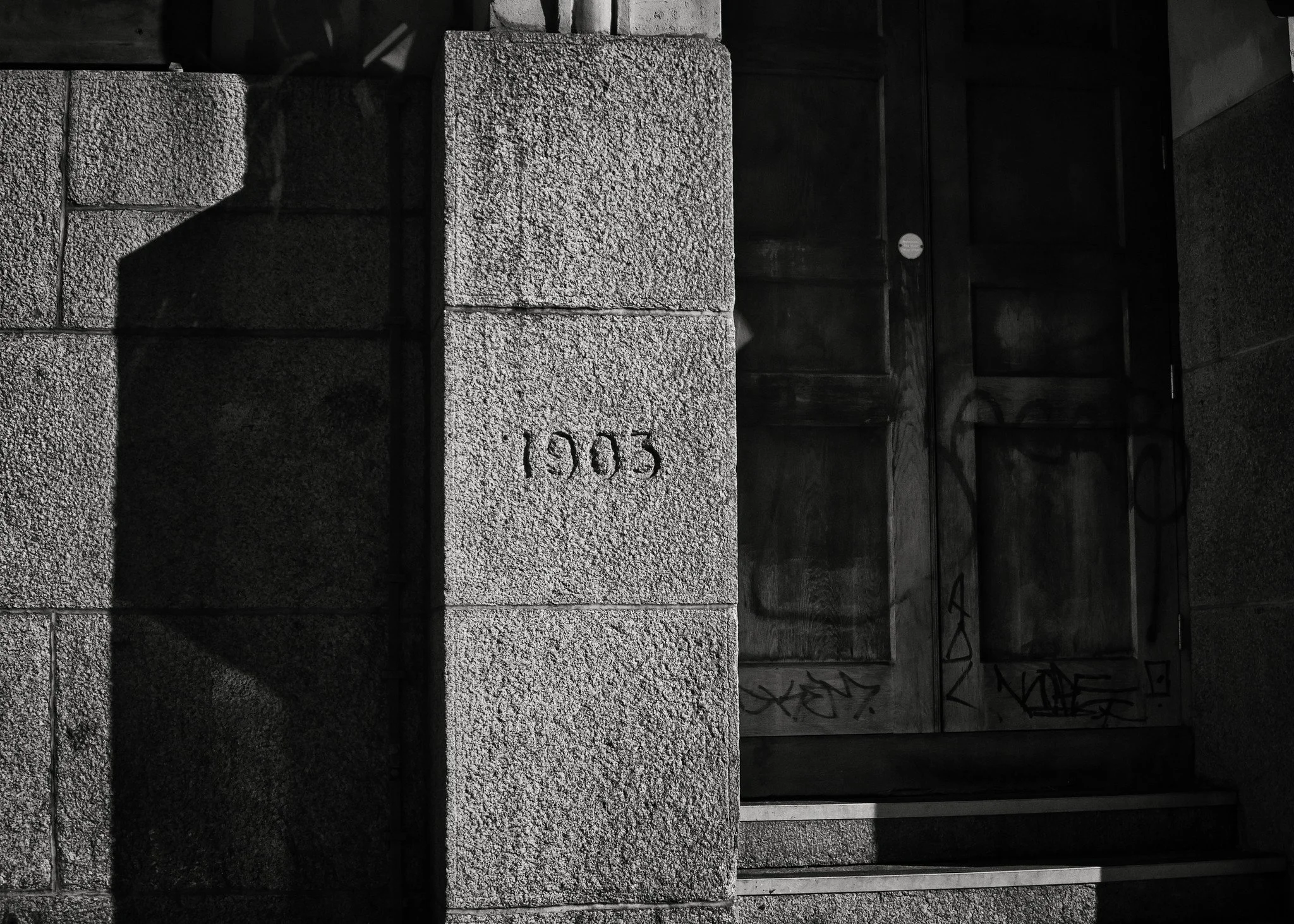 1903