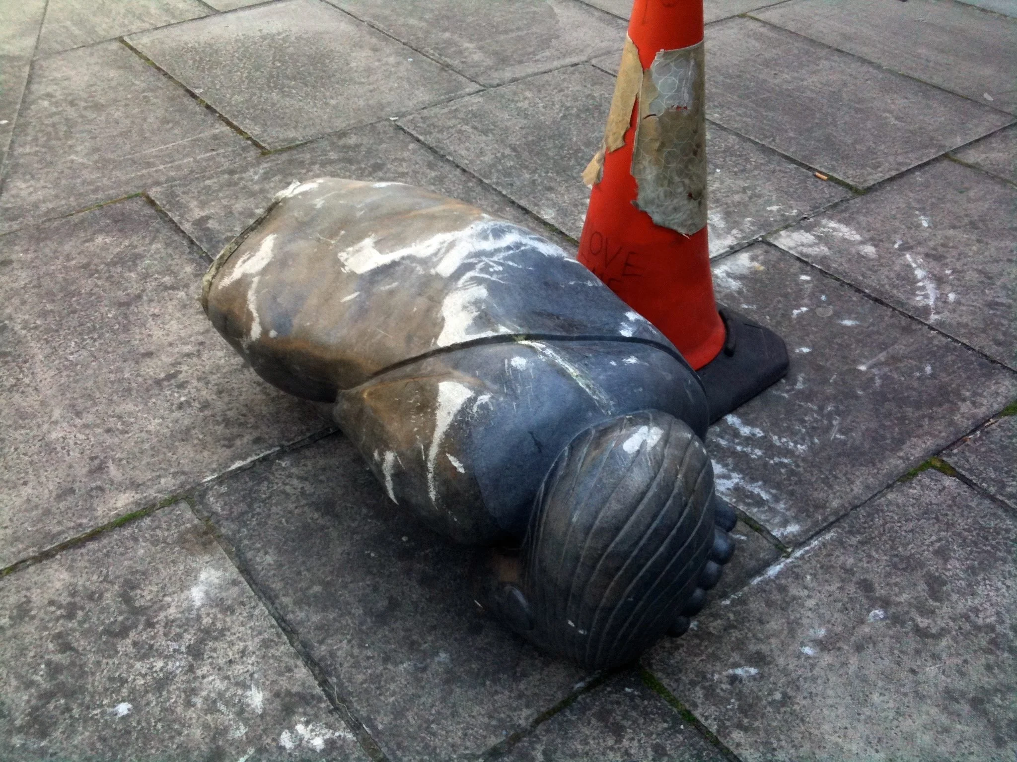 Vandalised statue