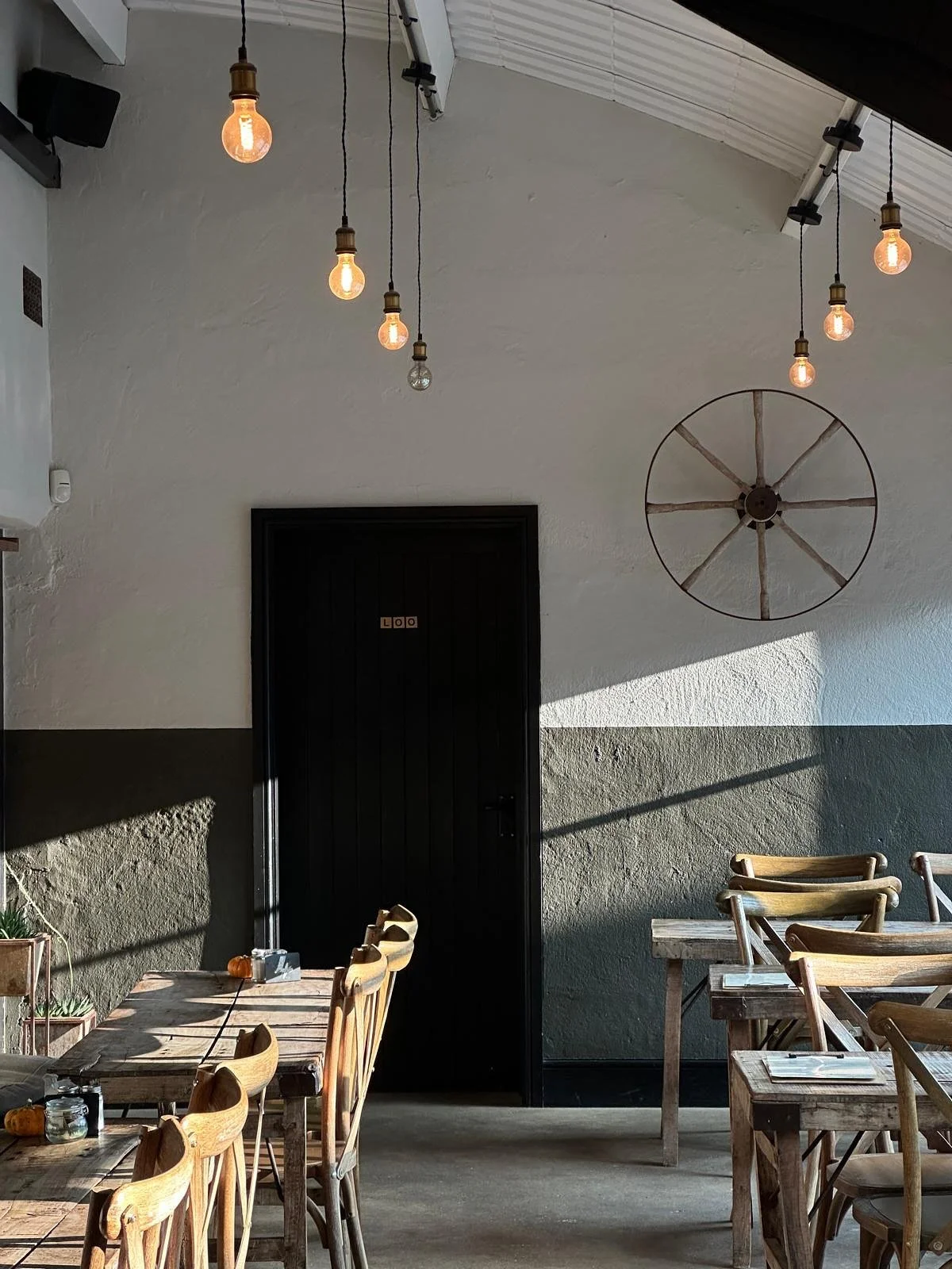 TOMORROW - THE YARD LAST FRIDAY OF THE MONTH COCKTAIL NIGHT IS BACK 🍸🕸️👻

Join us from 6pm until 10pm for end of Autumn spooky cocktails, the usual Yard bar faves + delicious farm fresh flavours from @fieldandfurnace 🪴

Unfortunately the silent d