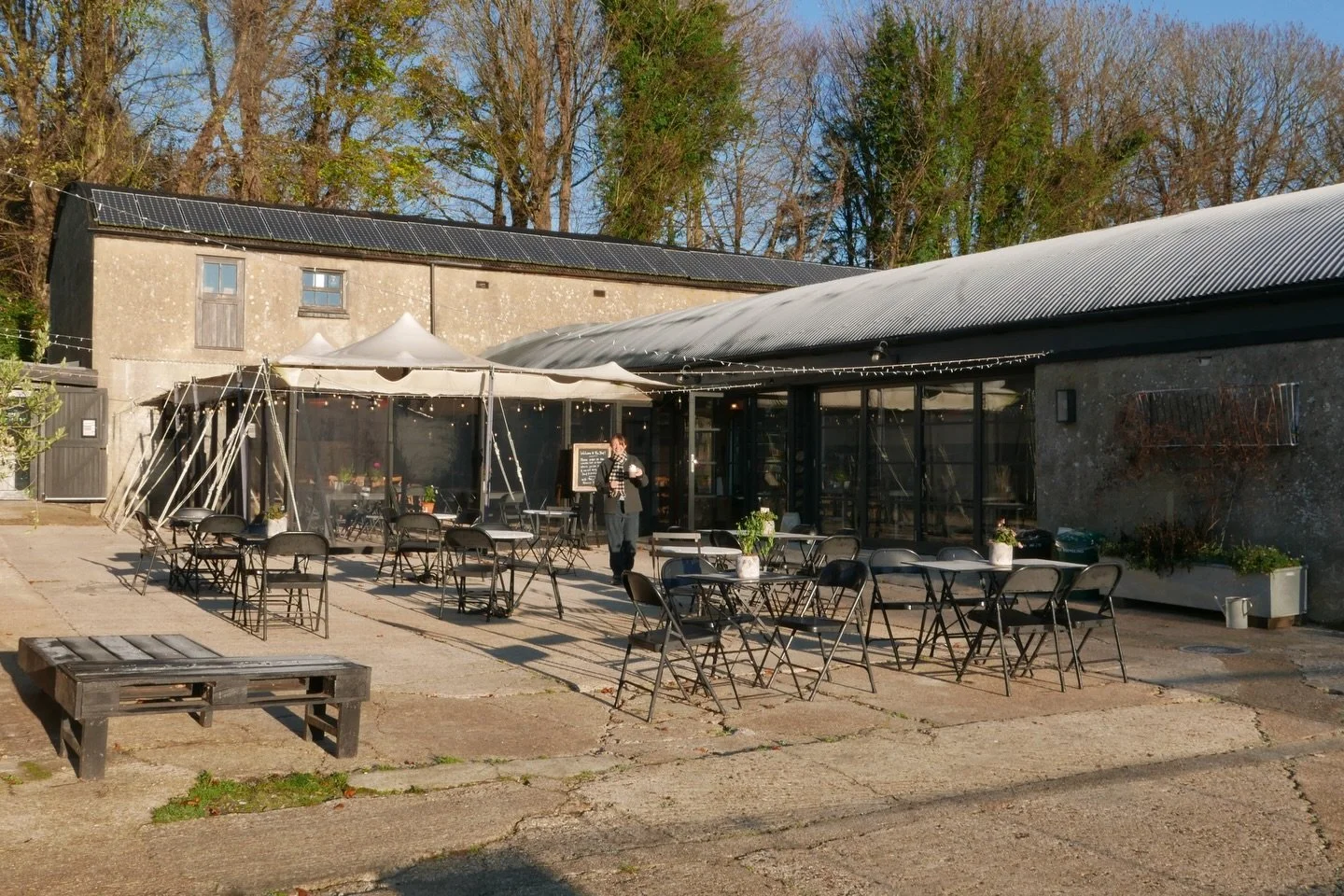 MERRY CHRISTMAS FROM THE YARD TEAM X🎄&hearts;️❄️

Thank you for all the support + smiles this year - we&rsquo;re so grateful for our wonderful community.

We&rsquo;ll be back open on 31st December (NYE) from 9am&ndash;4pm, ready to see out the year 