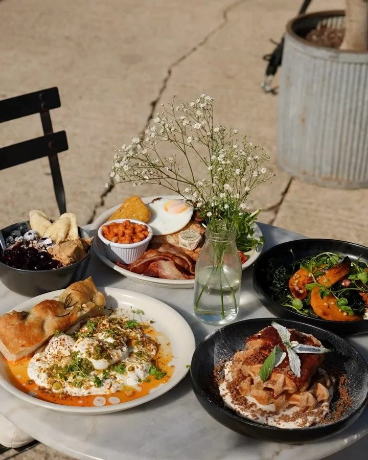 OUR NEW AUTUMN MENU 🍳🍂 🧇

Serving new dishes suited to the season, come try these + more &hellip;

&hellip; for those who fancy a sweet treat for brekkie - autumn waffles with vanilla + orange whipped mascarpone, spiced roasted plum compote, maple