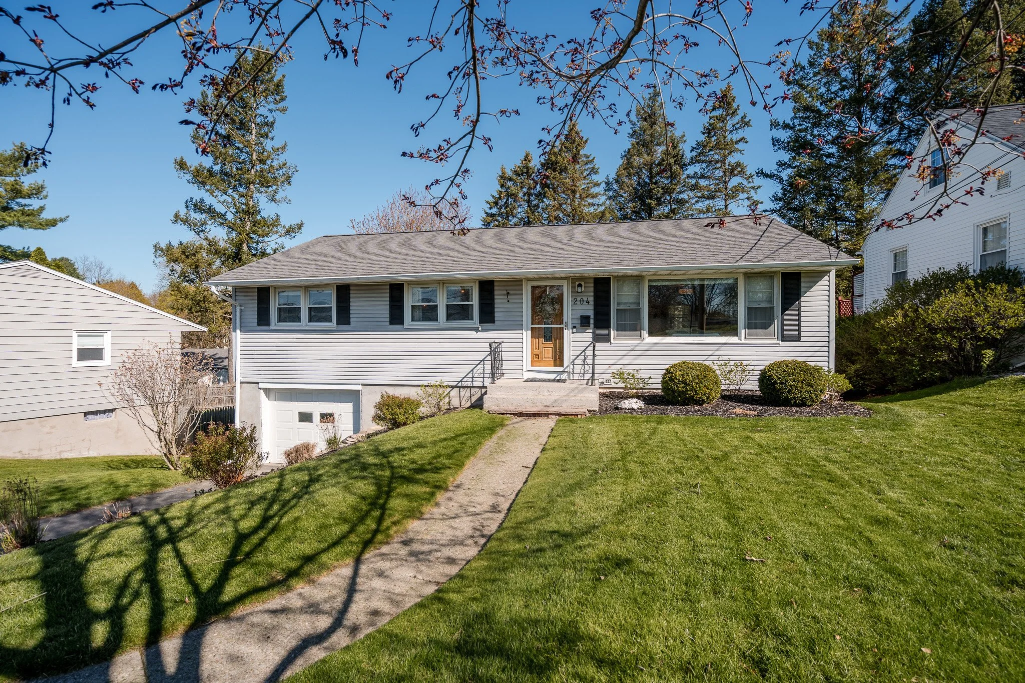 204 Salisbury Dr
