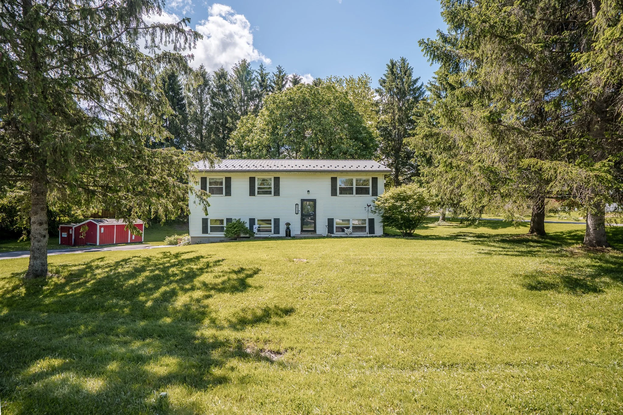 6248 Country Lane