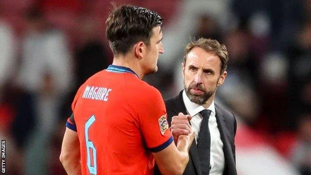 When Loyalty and Confidence Collide