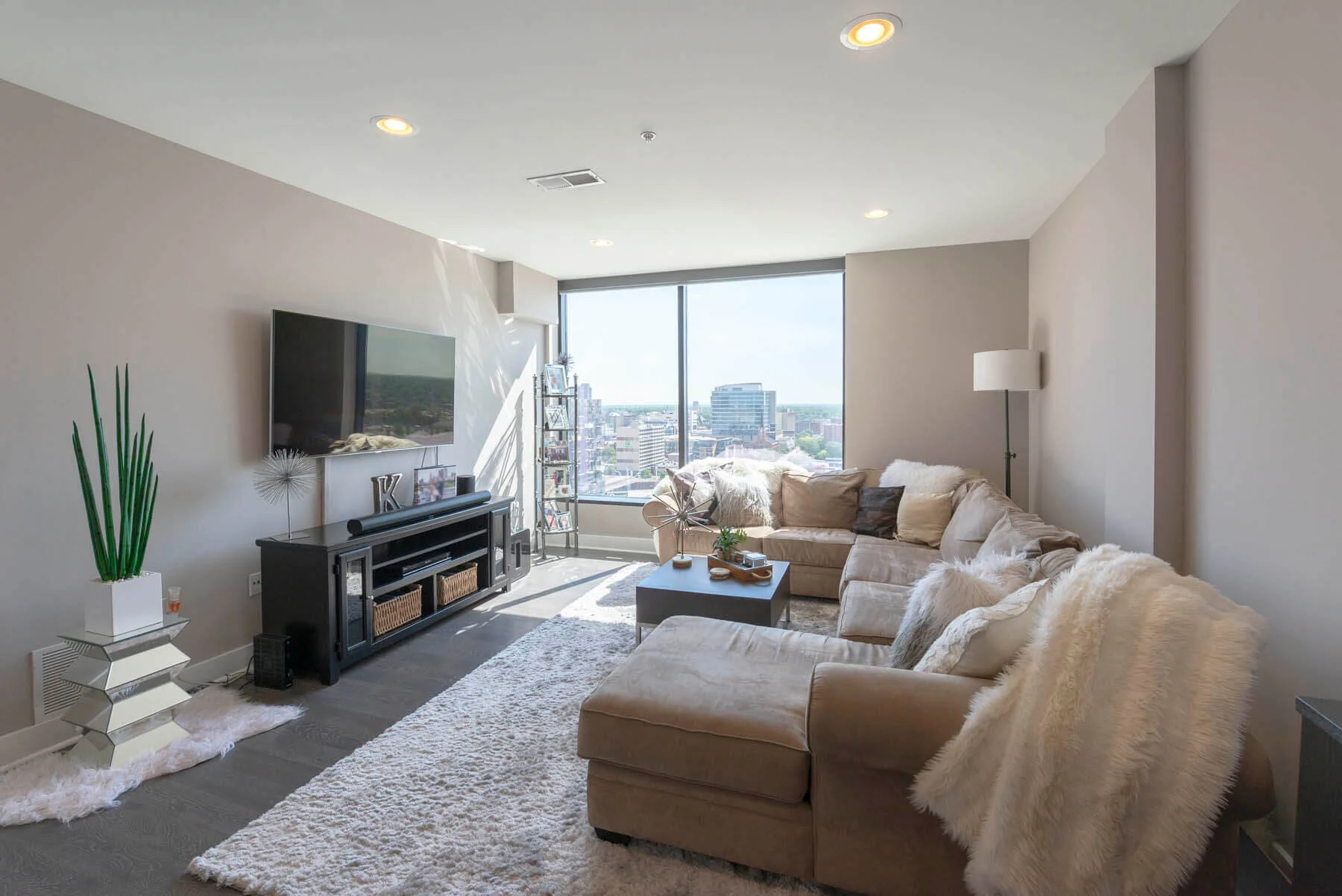 Luxury Eco Penthouse Apartments In Columbus Reference: Photo Gallery Downtown Columbus Apartments