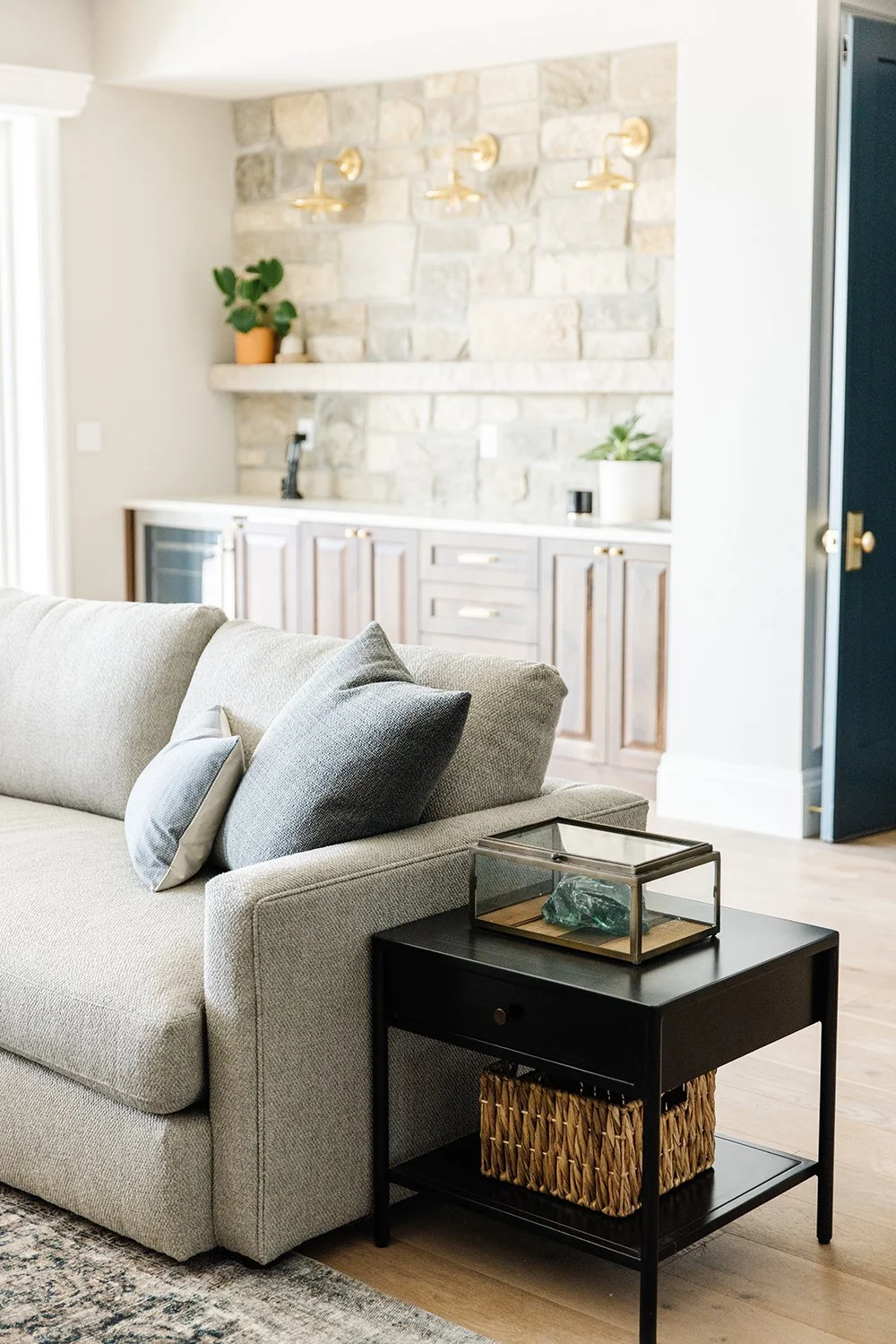  By prioritizing flow and traffic patterns having a designer help you can ensure a smooth transition between living spaces. Plans designer northern Utah floor plan new build. #beautifulandfunctional #functionalhomedesign #northernutahdesigner #lizpow