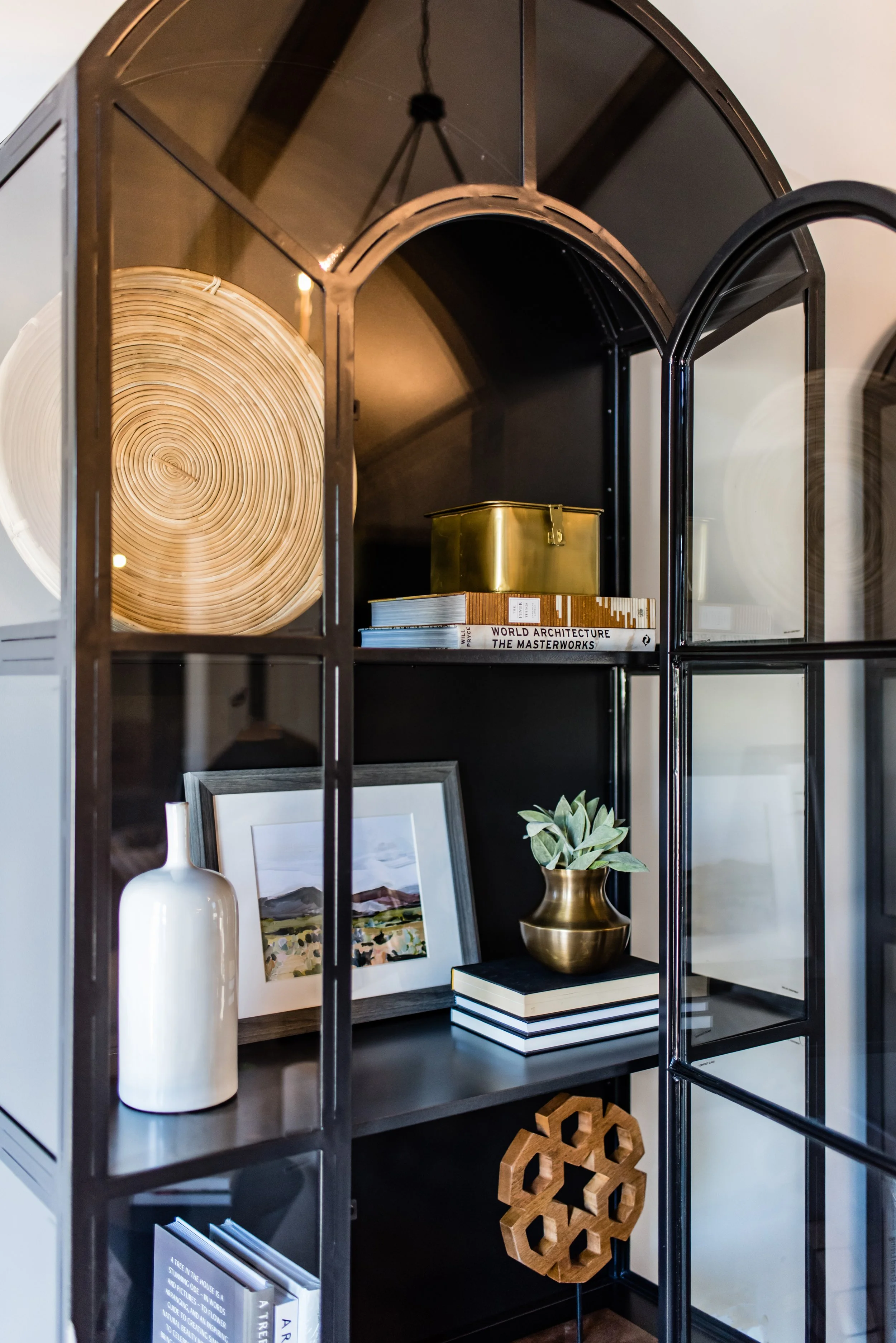 Liz Powell Design an interior designer offers virtual design services for do-it-yourself projects. budget option for interior design in Utah #LizPowellDesign #InteriorDesignUtah #CacheValleyNewBuilds #CacheValleyInteriors #FullServiceDesign #CustomDe