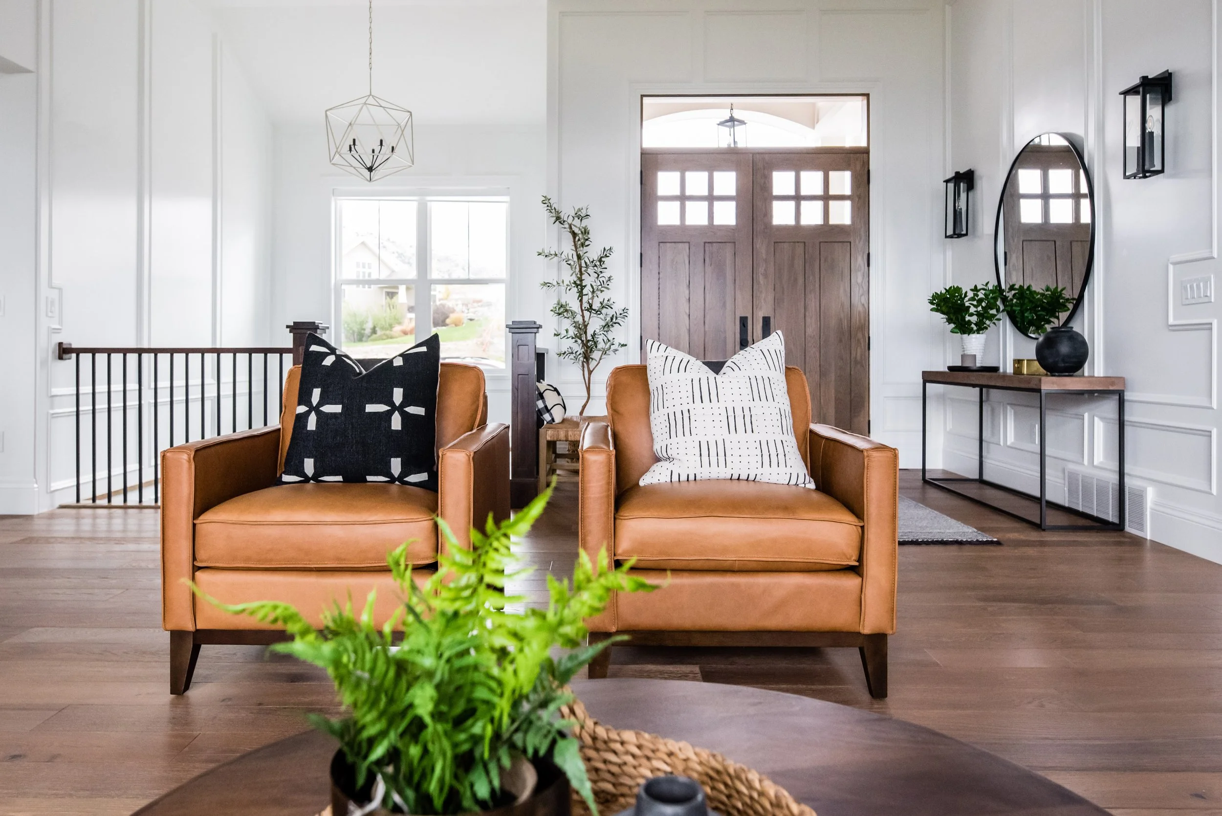 Virtual design service with price for each room and personalized help by Liz Powell Design. room by room design service guides #LizPowellDesign #InteriorDesignUtah #InteriorDesigner #CacheValleyInteriors  #LoganInteriorDesigner #DesignConsultation #V