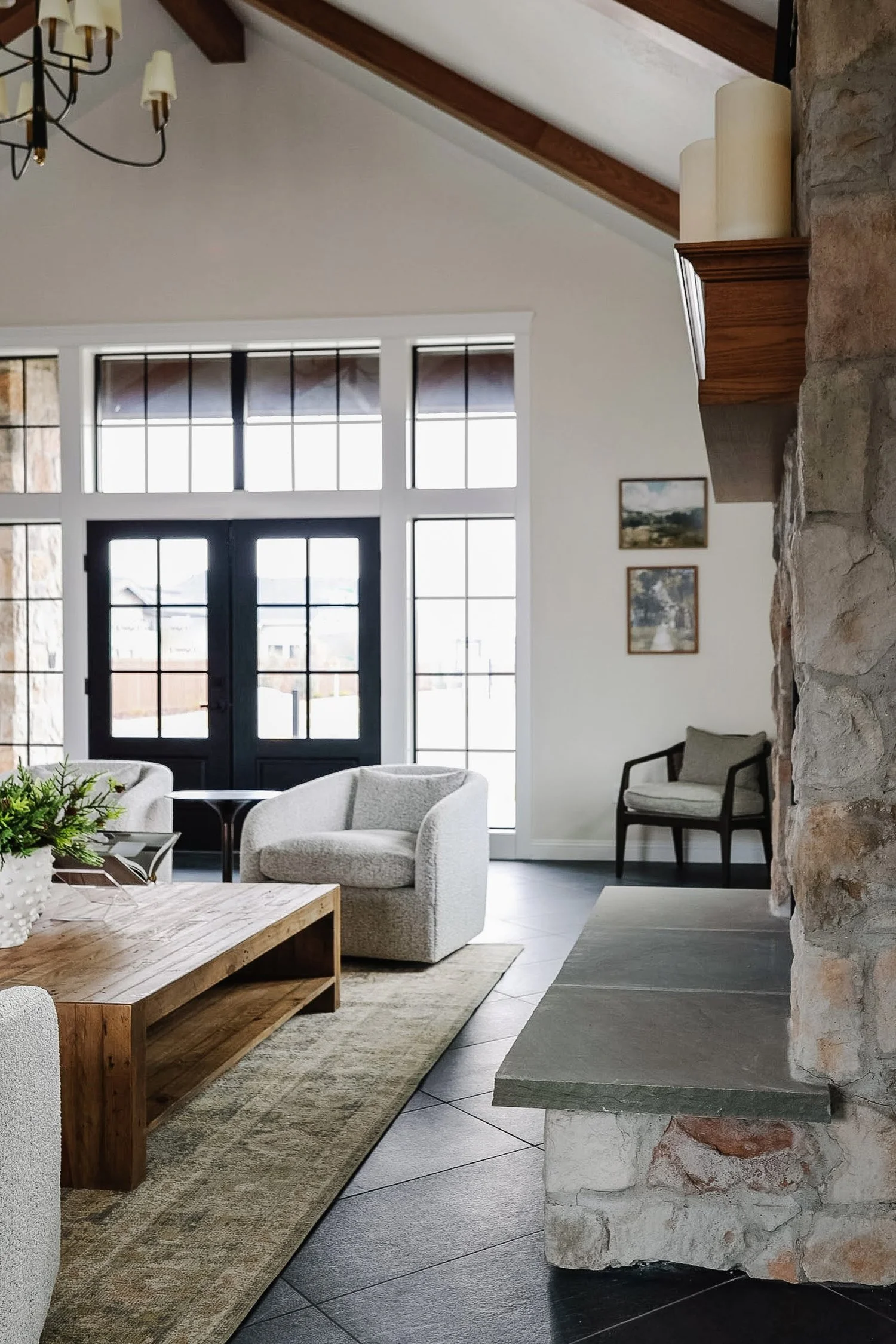 Year in review of Liz Powell Design projects. Attention to detail and passion for making your homes beautiful and comfortable are main priorities when working with Liz Powell design.  #LizPowellDesign #InteriorDesignUtah #CacheValleyNewBuilds #floorp