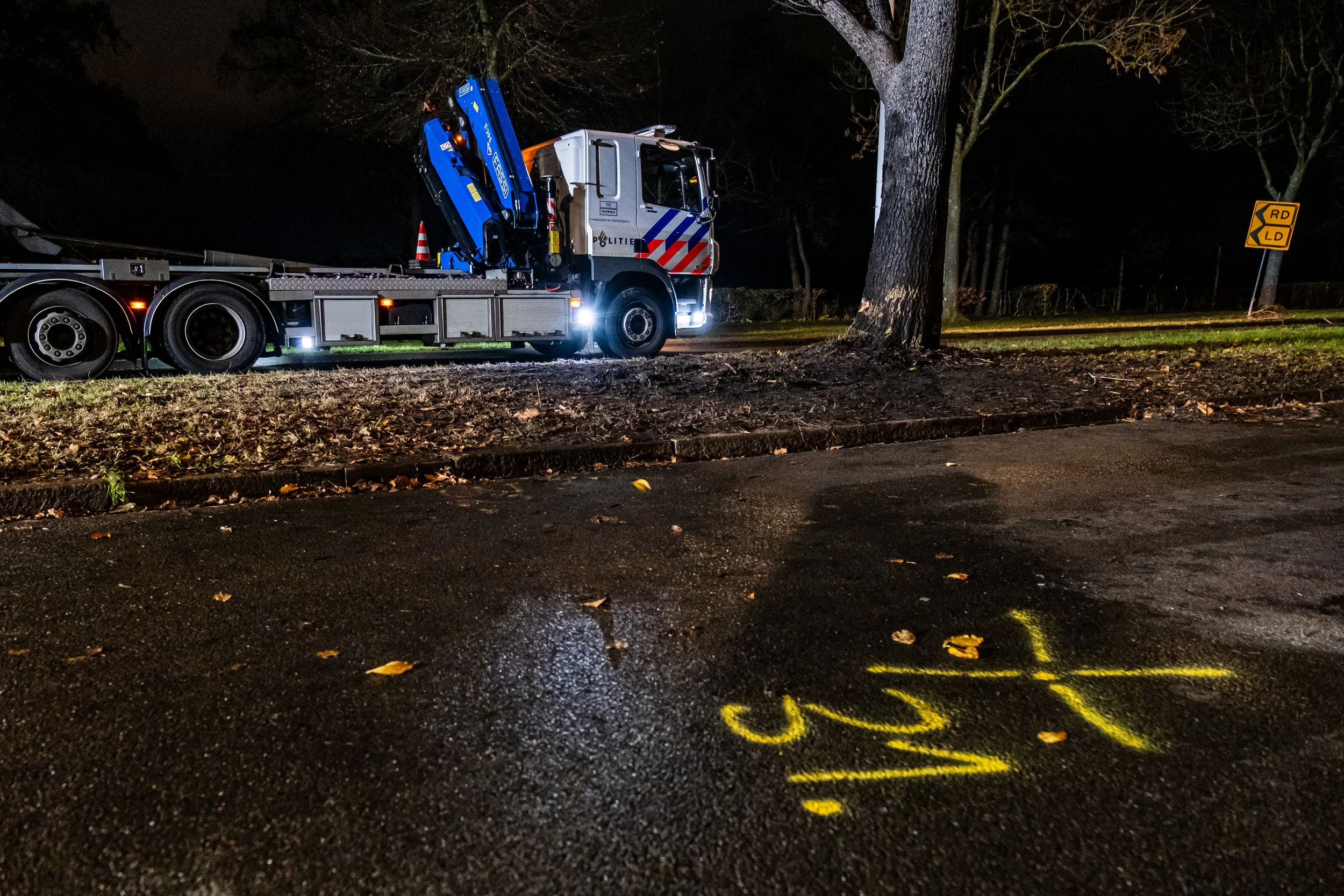Urenlang politieonderzoek afgerond; drie doden en 1 gewonde na crash in Den Haag.