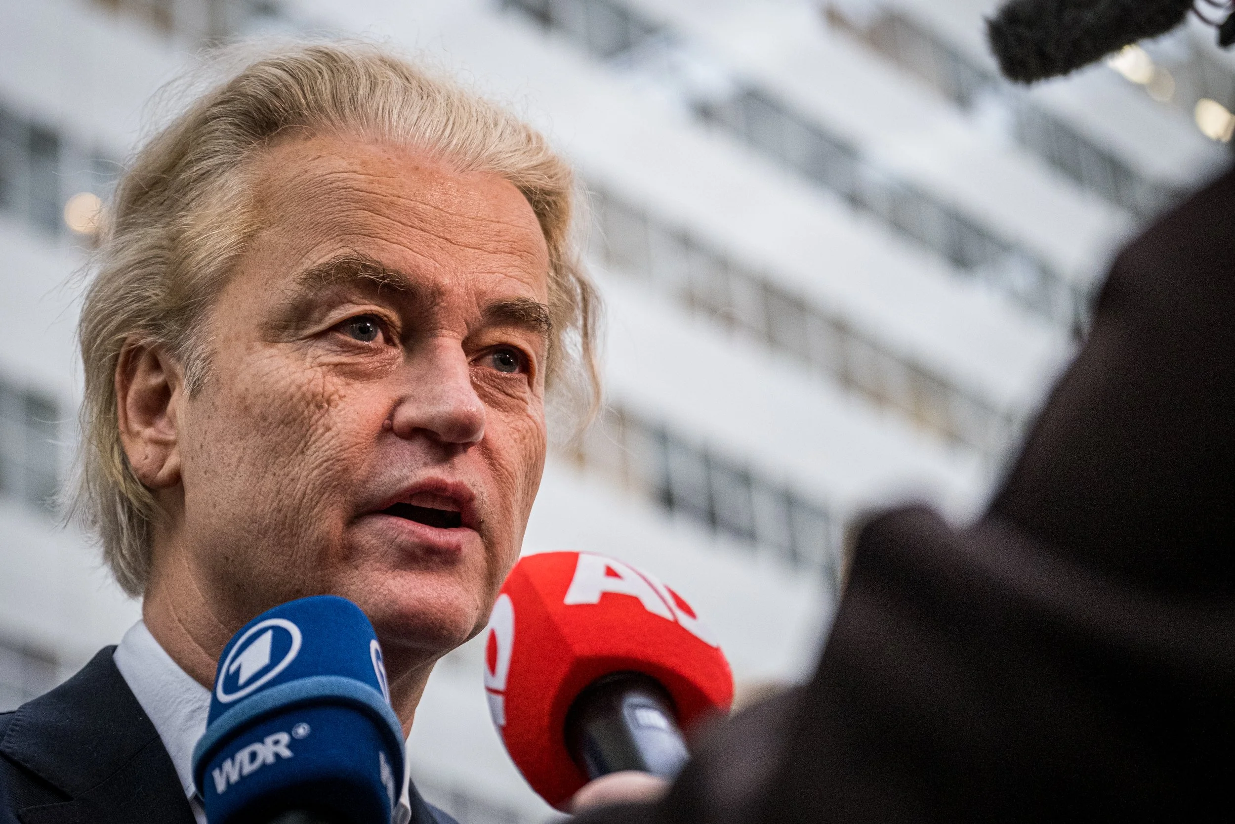 Wilders brengt stem uit-13.jpg