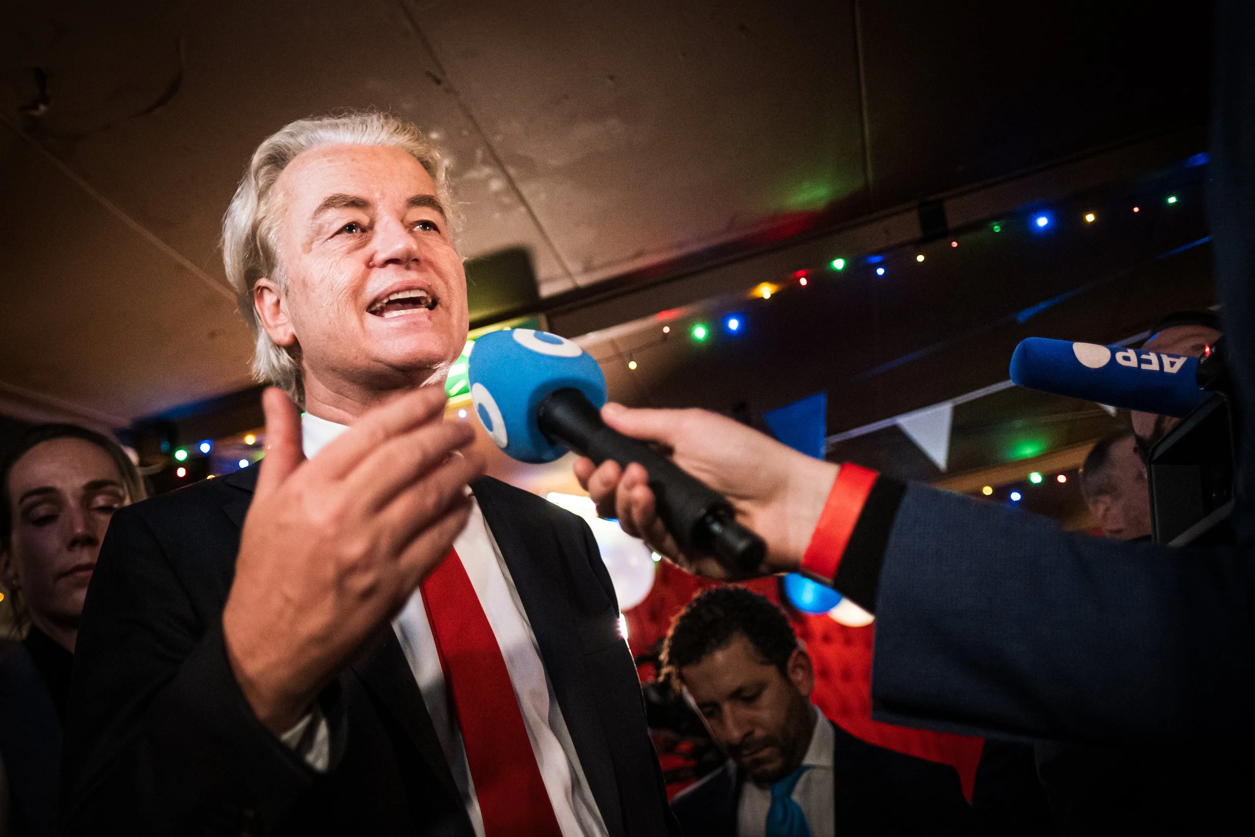 Wilders brengt stem uit-47.jpg