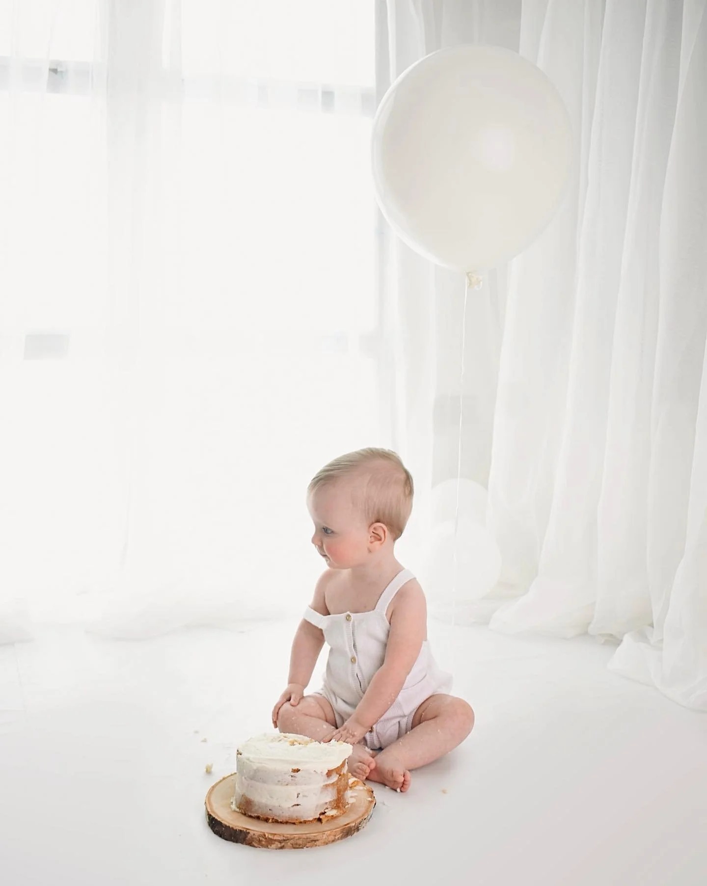 Blink and it's their first birthday 🥹🤍

It doesn't seem five minutes ago little Kane was here for his newborn session

Lots to share from this amazing session last week