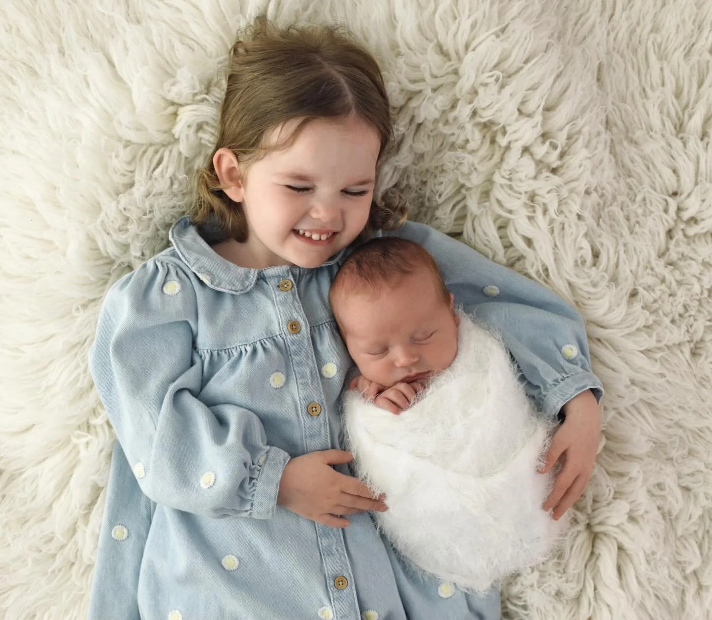 Sweetest sisters 🤍

My kids are back to school tomorrow so normality will resume. I've been fitting in sessions, admin and editing where I can but it's always a juggle.
I have some availability slots still left in April so get in touch if you're aft