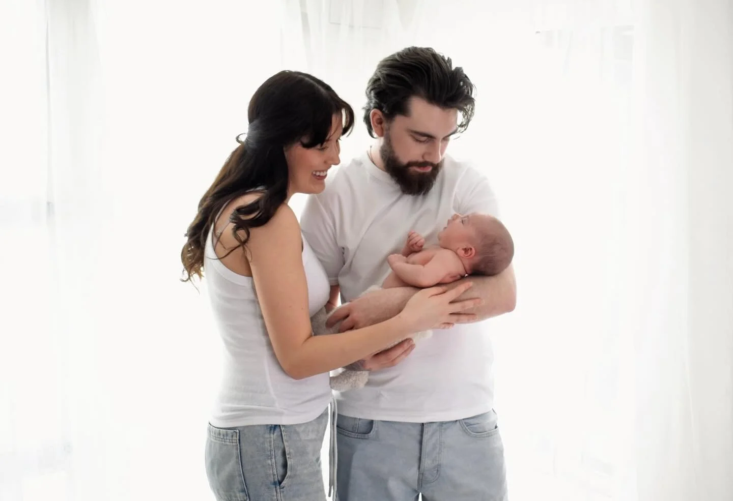 Bringing you another day of Mini's 👏🏻👏🏻

After the huge success of the last mini sessions I'm bringing them back for one day only

30th May
30 Minute sessions
3 Images included
Suitable for any age (babies must be able to sit unaided or be held b