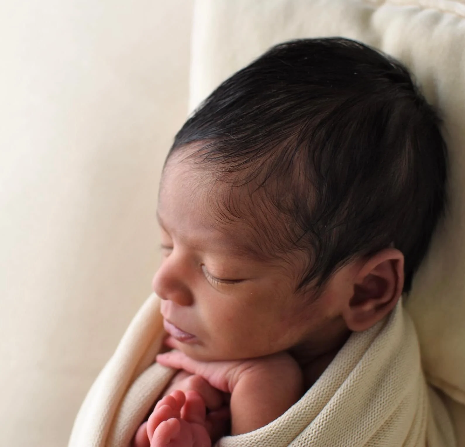 KIAN🤍

Little sneak peek of one of yesterday's gorgeous sessions, it was crazy hot but we got some beautiful images nether the less.

Just wait till I show you big sis too 🥹🤍