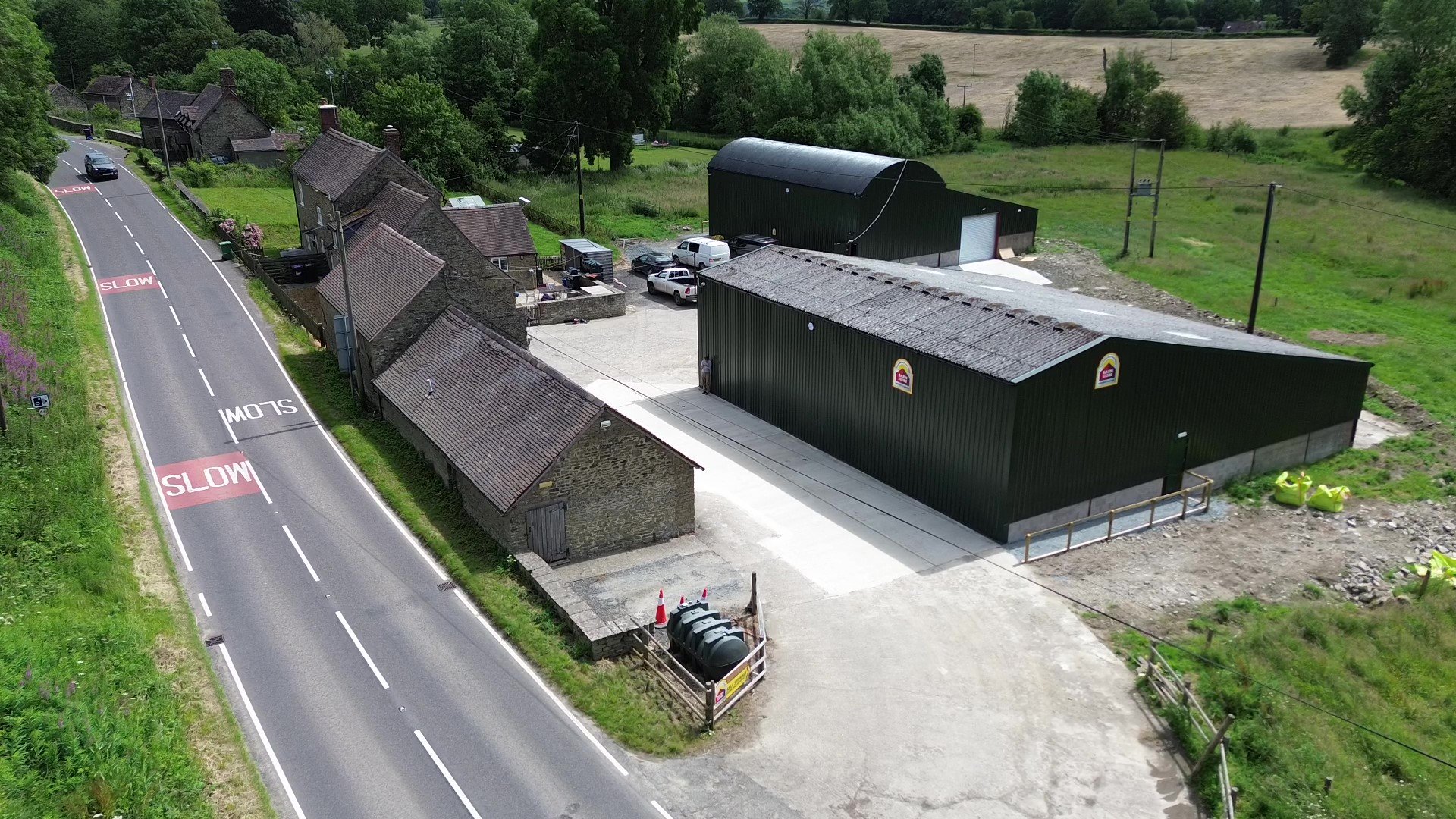Barnstore 4.jpg