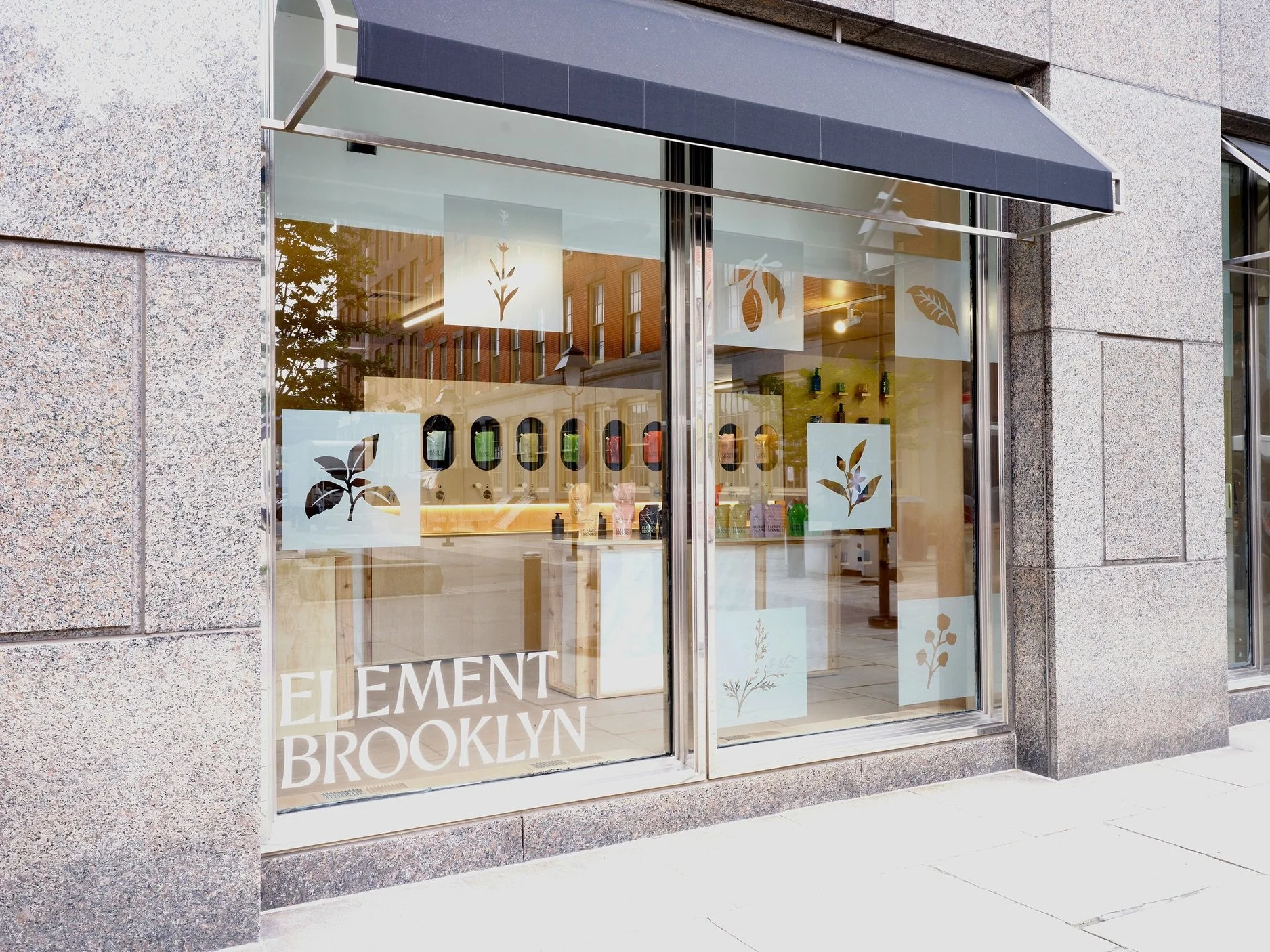@element.brooklyn Gallery of Scent Pop-up Shop now open in the South Street Seaport through Labor Day! Stop in to shop, sample the collection, and build your own personal scent profile!
