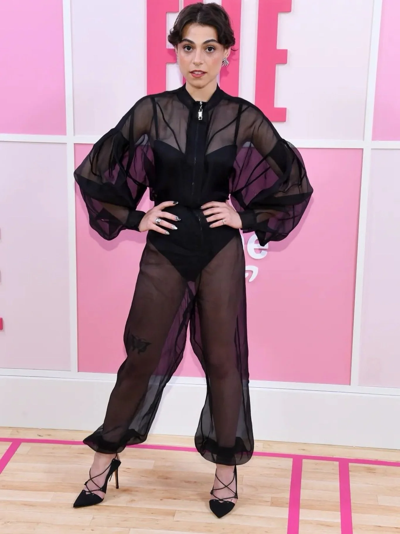 @elleonprime star @gabbypolicano wears @temilyofficial Olivia jumpsuit to the shows NYC premiere! 👯&zwj;♀️ styled by @andrewgelwicks