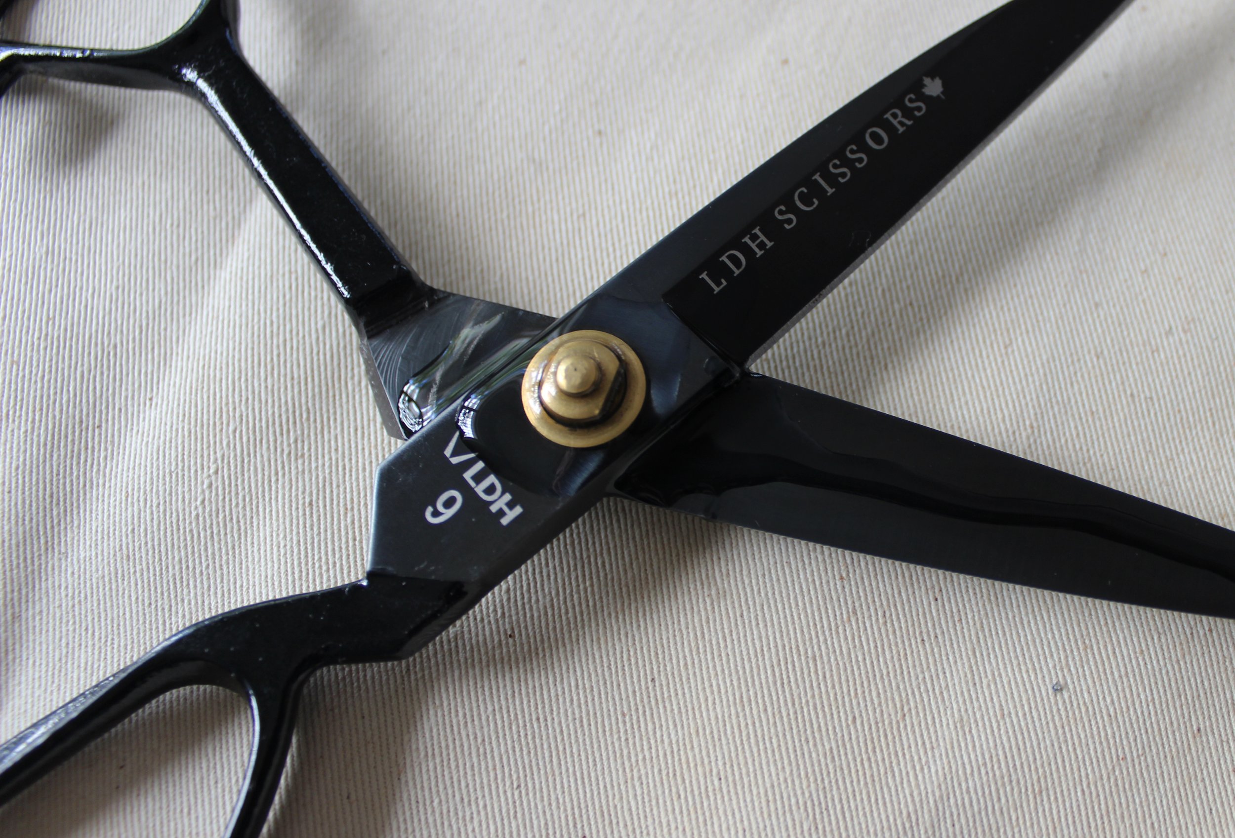 Black Steel LDH Thread Snips