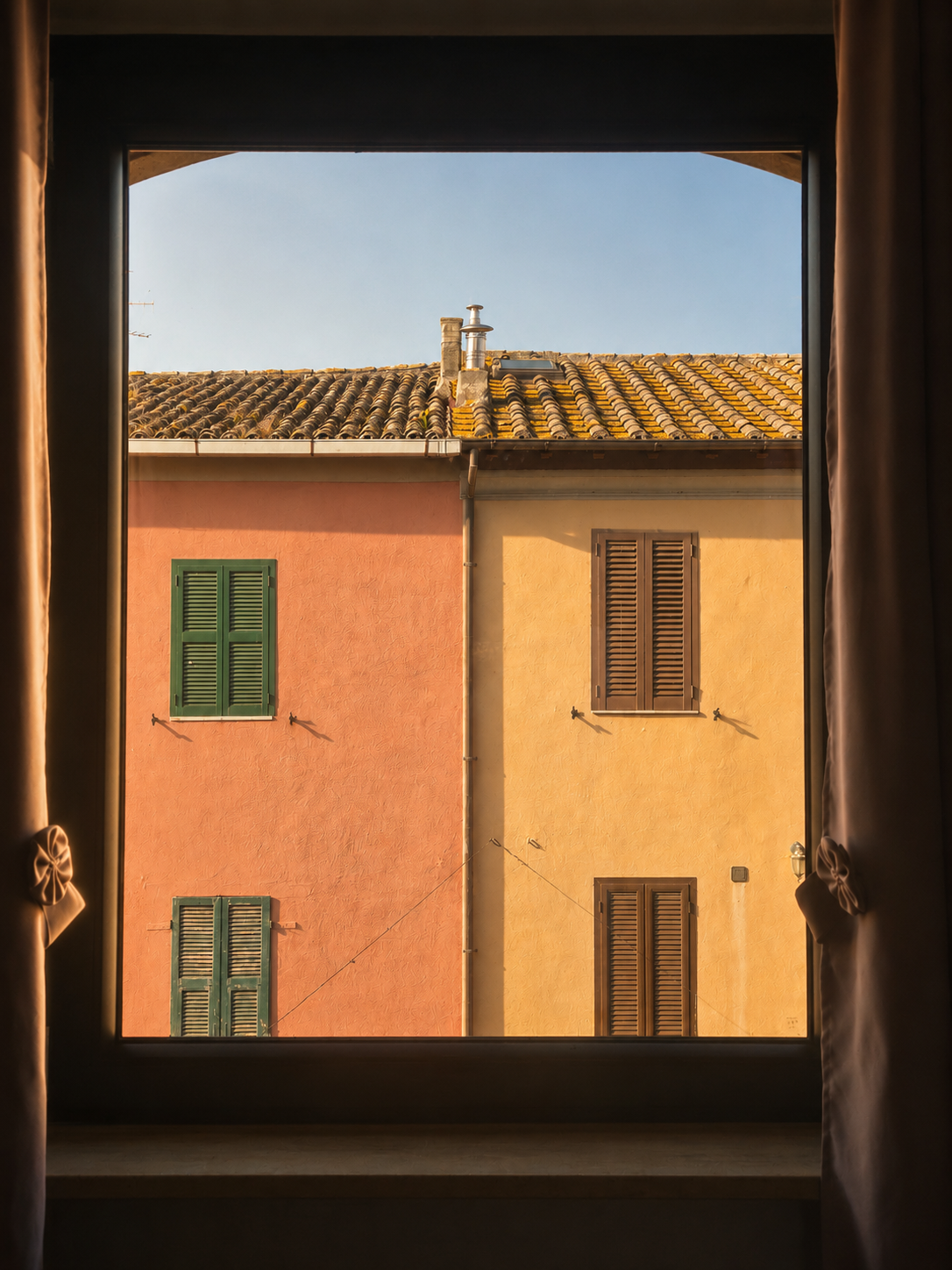 Marta Sun soaked walls cathy and juno hike italy