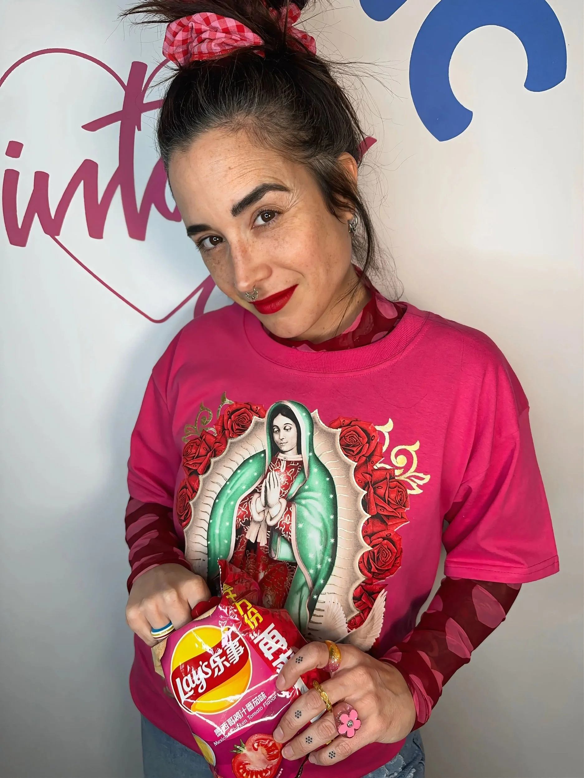 CAMISETA GUADALUPE FUCSIA