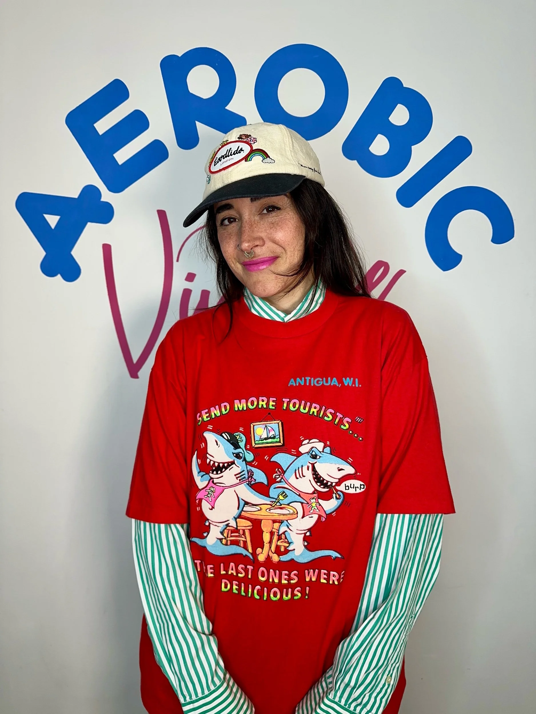 CAMISETA VINTAGE 90s PUFF PRINT