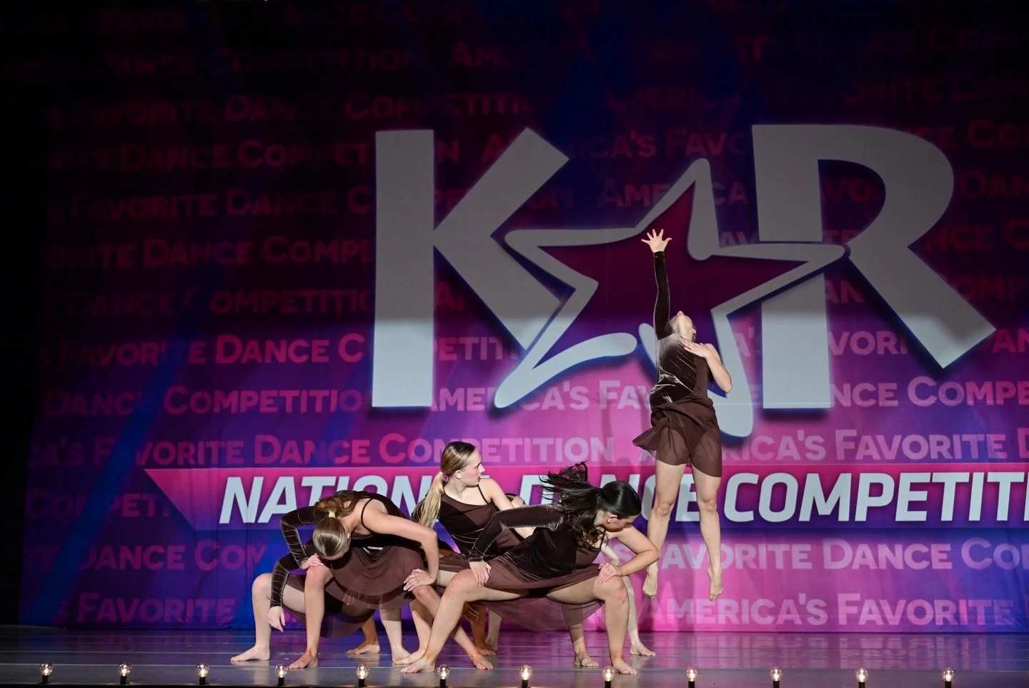 @dancekar 2026 &mdash; GROUP RESULTS 🏆

Our groups had an incredible weekend and we are so proud of the teamwork, commitment, and artistry these dancers brought to the stage! 

&mdash;

🏆 GROUP OVERALLS

🏆 1st Overall Senior Large Group
Severance 